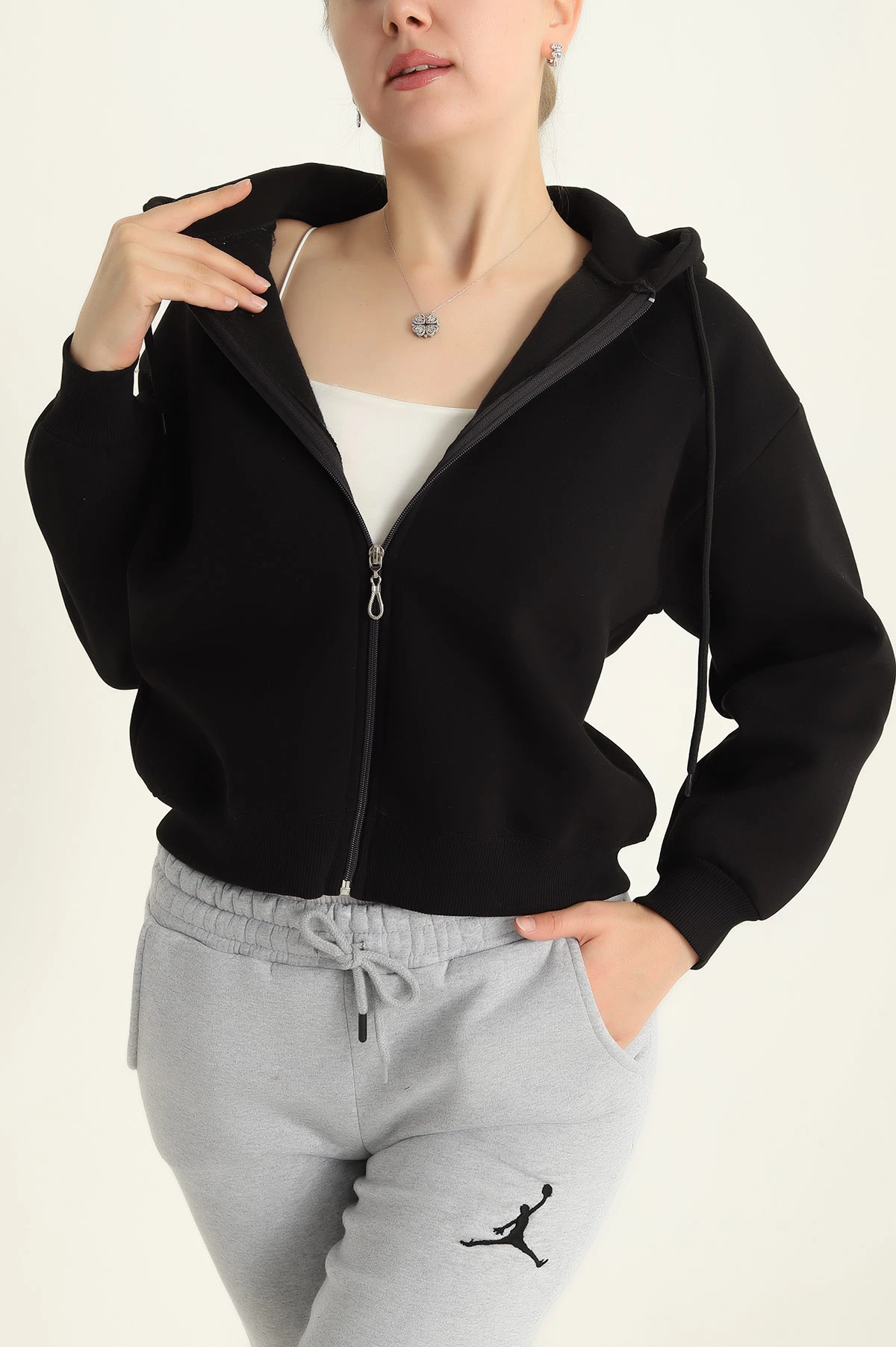 Siyah Şardonlu Üç İp Bayan Sweat 292549