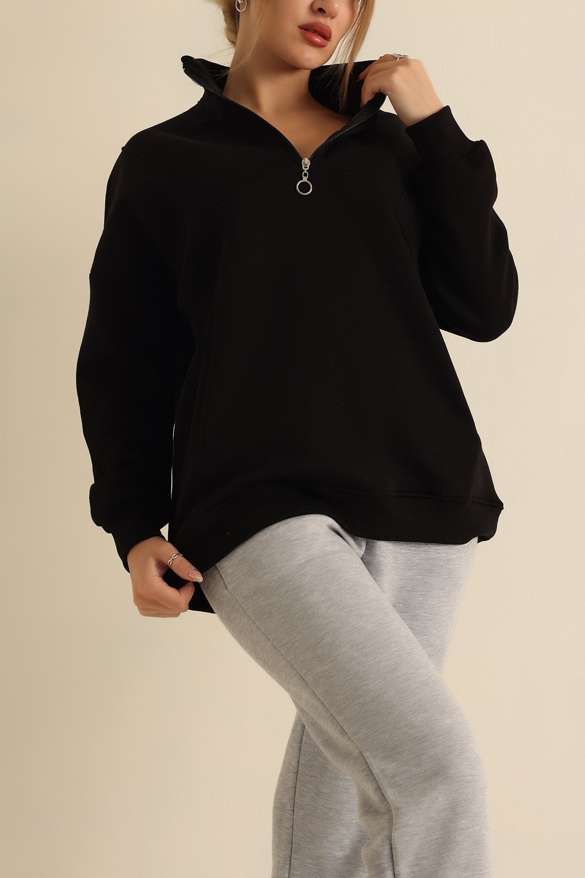 Siyah Şardonlu Yarım Fermuarlı Sweat 222623
