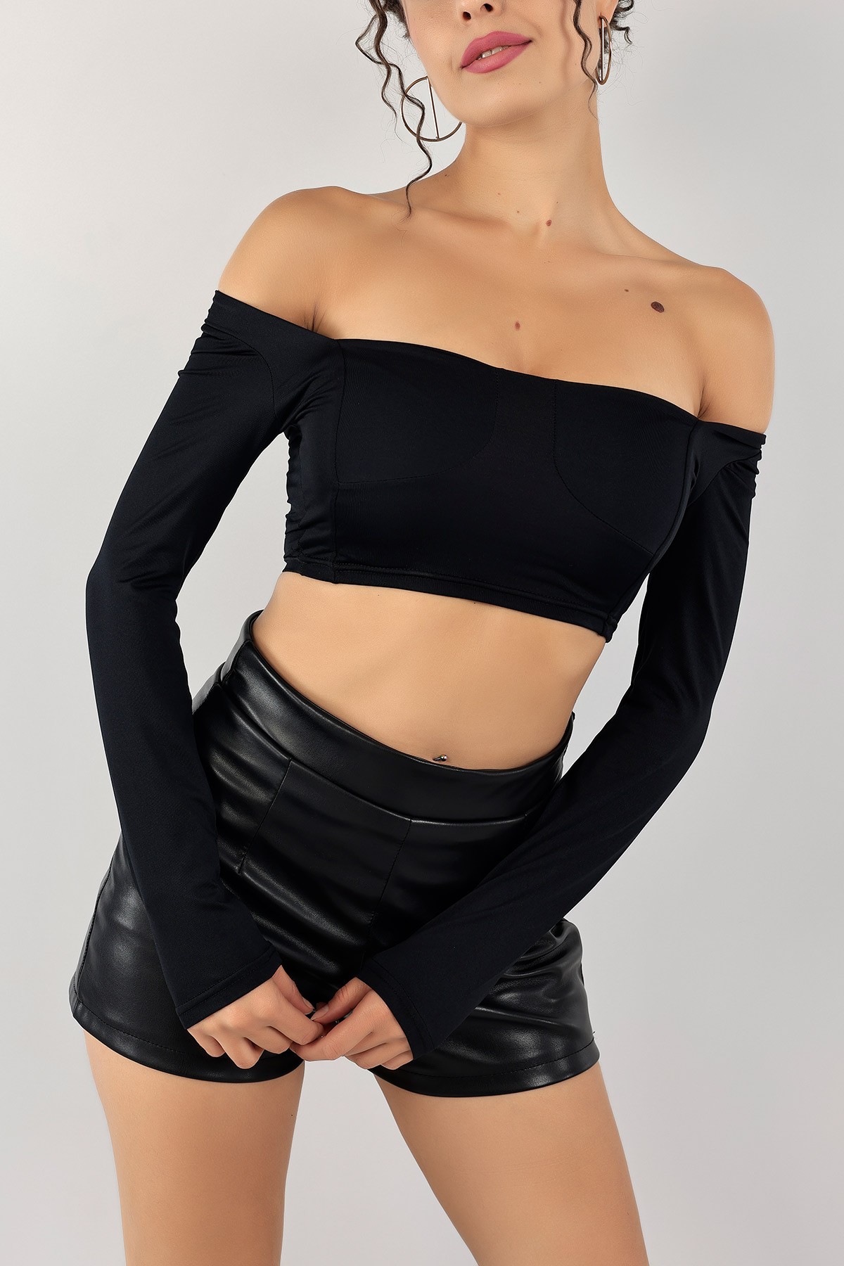 Siyah Sendy Kumaş Crop Bluz 128702