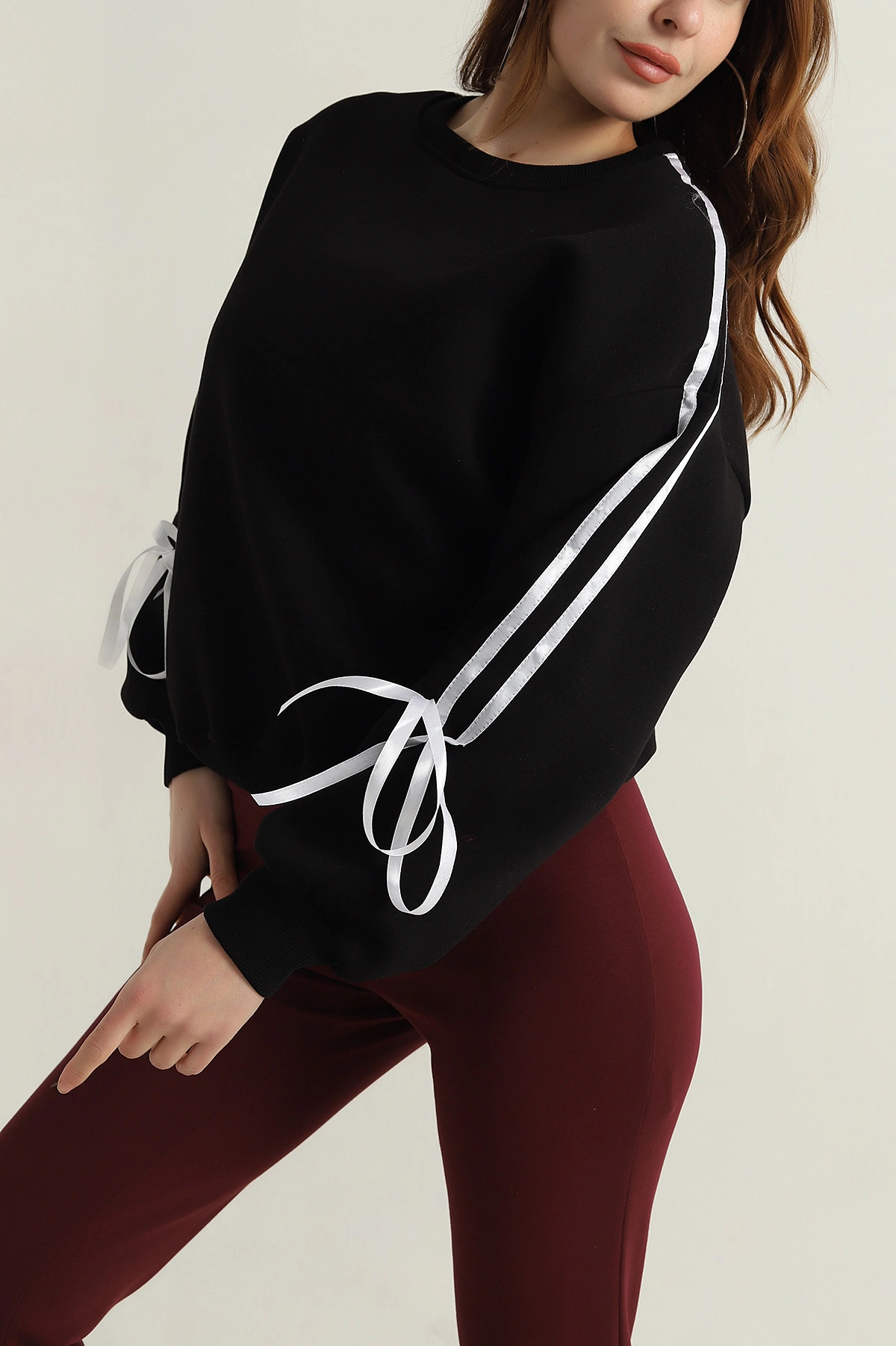 Siyah Şerit Detay Şardonlu Üç İp Kadın Sweat 413798