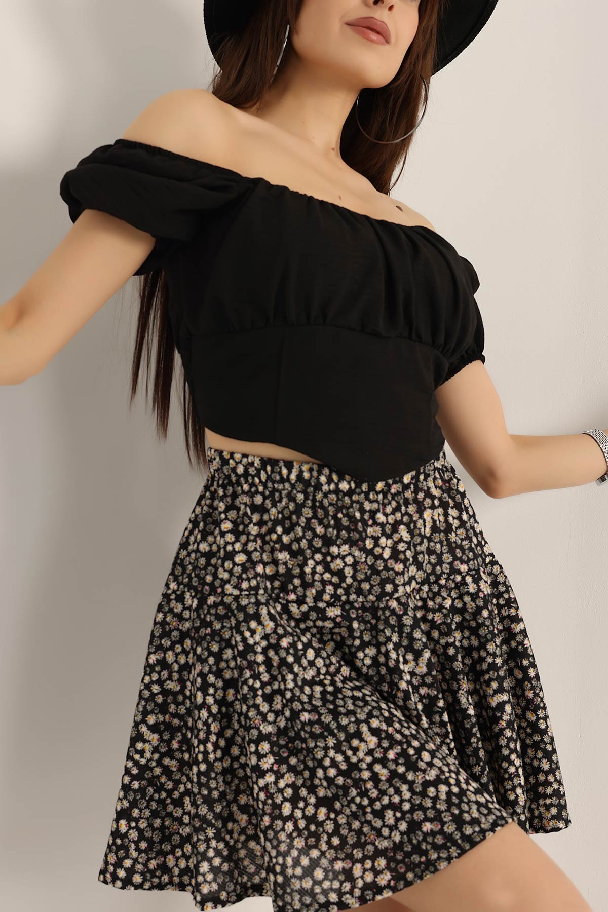 Siyah Sırtı Gipeli Keten Bluz 173198