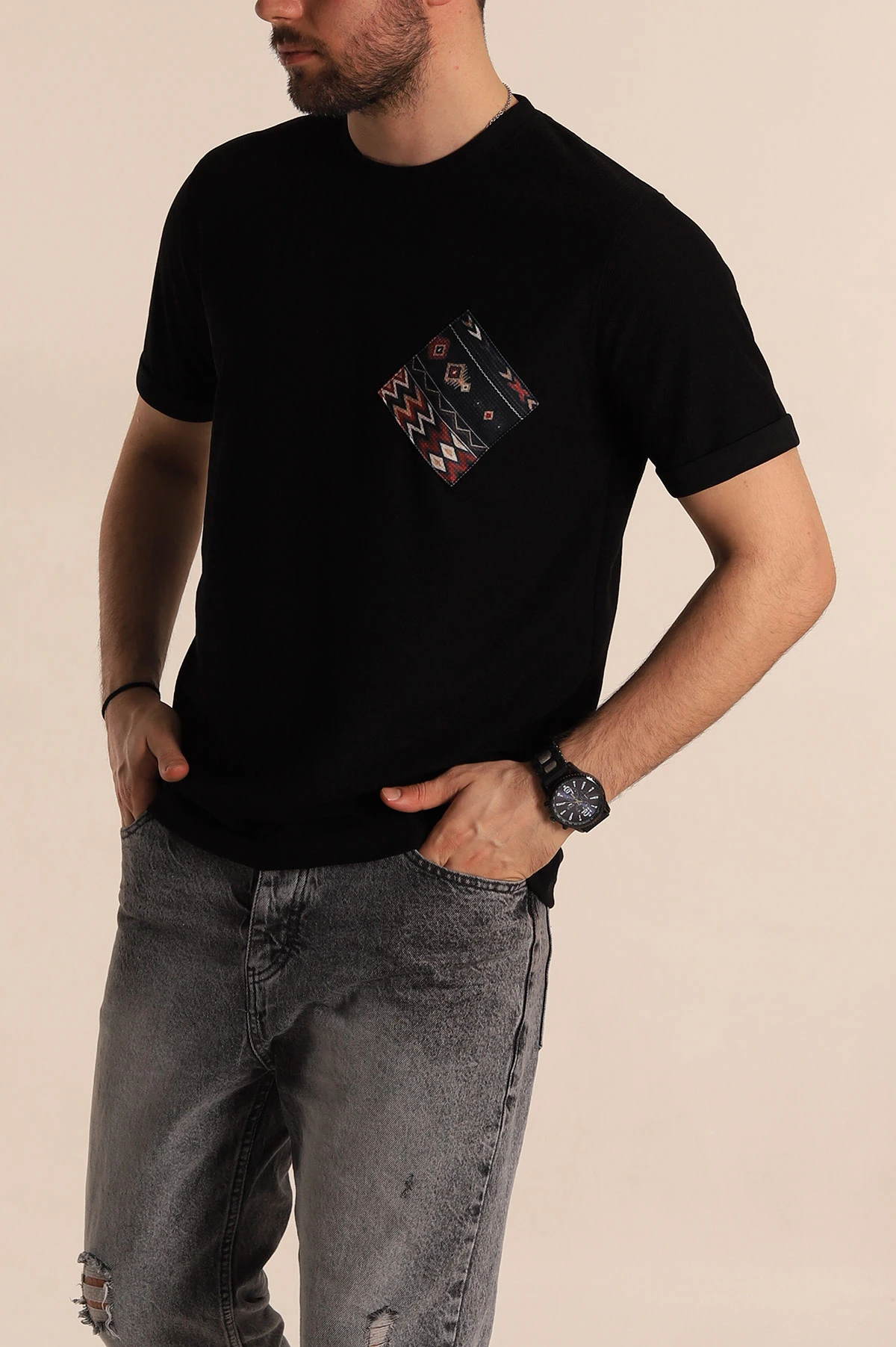 Siyah Slim Fit Etnik Desen Yamalı Duble Kol Erkek Tişört 268707