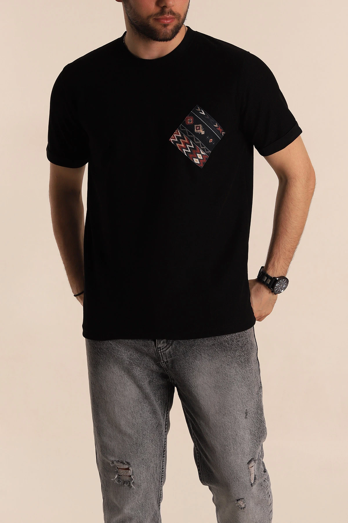 Siyah Slim Fit Etnik Desen Yamalı Duble Kol Erkek Tişört 268707