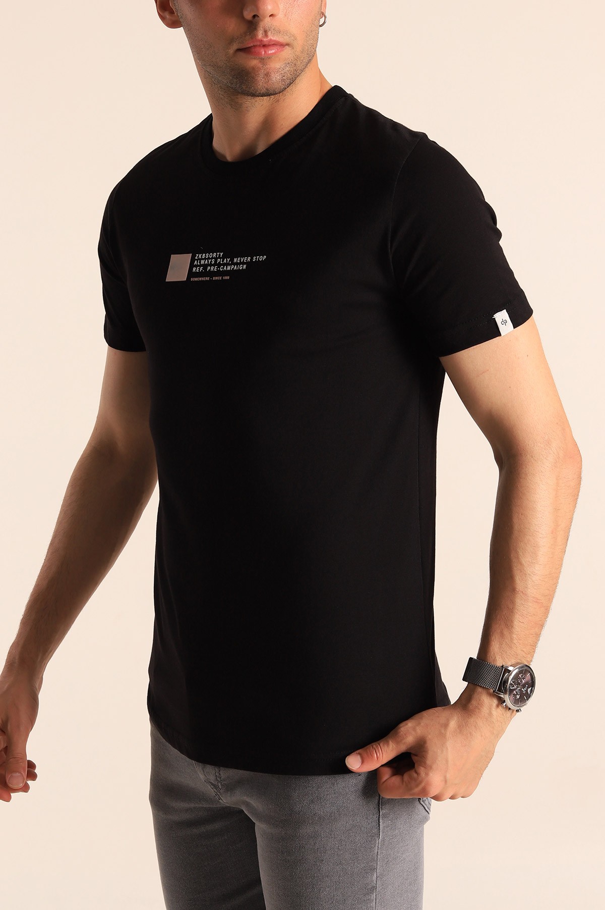 Siyah Slim Fit Kabartma Yazı Detay Erkek Tişört 181956