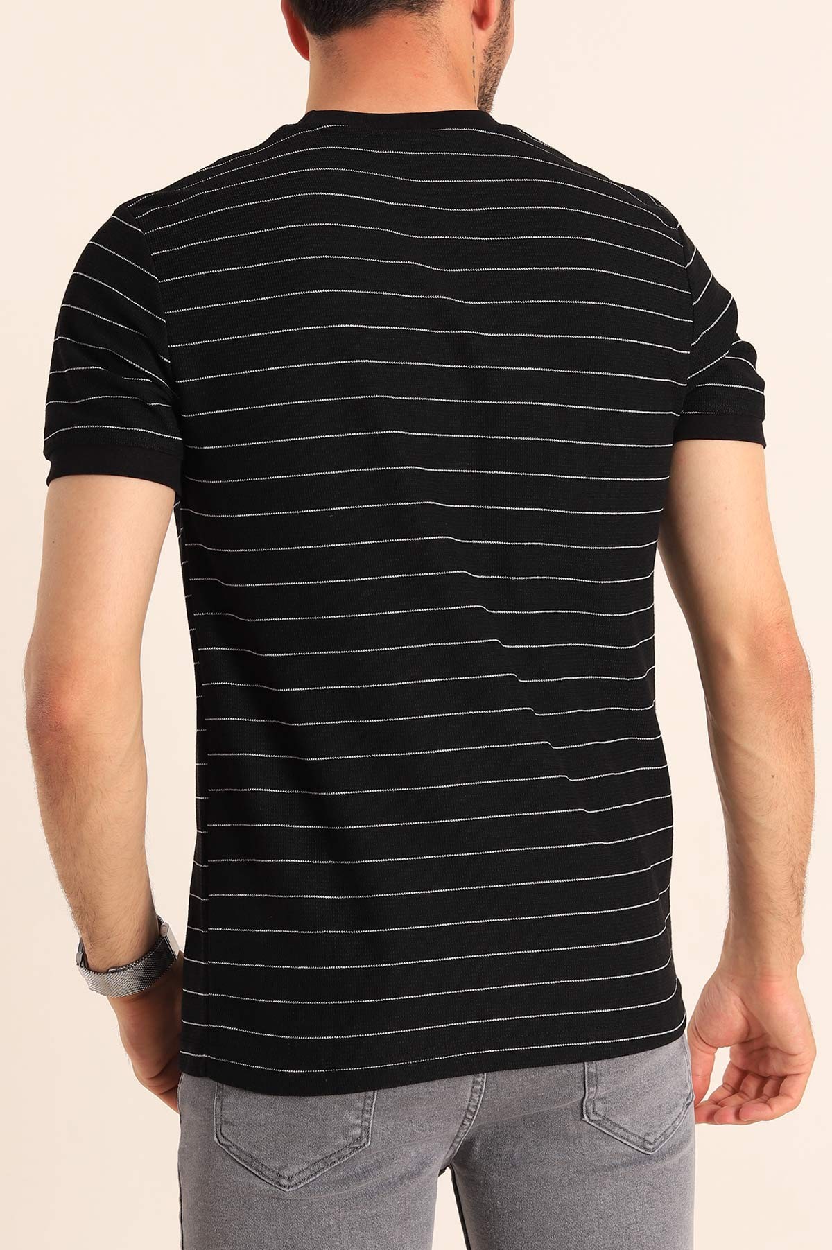 Siyah Slim Fit Kabartma Yazılı Çizgili Erkek Tişört 186844