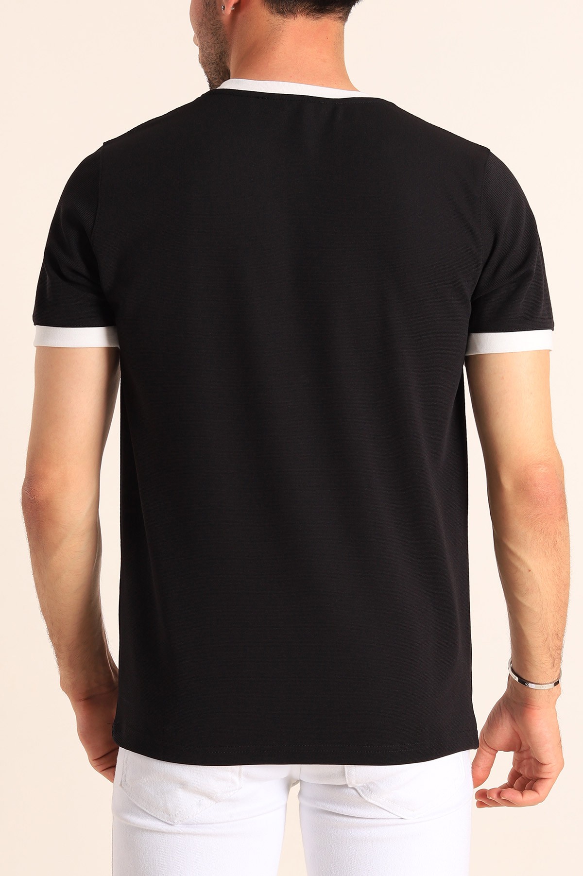 Siyah Slim Fit Kabartma Yazılı Erkek Tişört 186797