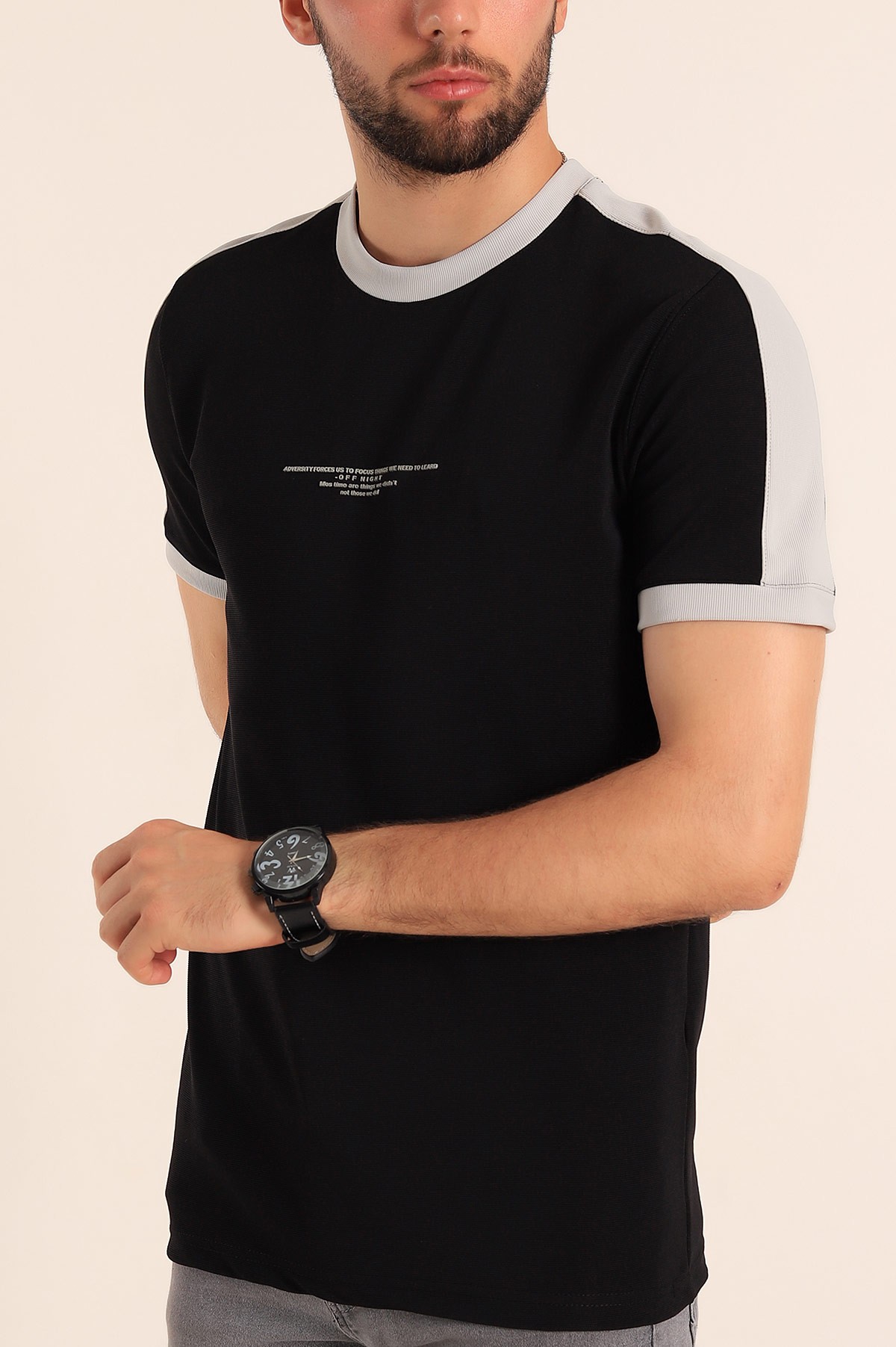 Siyah Slim Fit Kabartma Yazılı Erkek Tişört 190215