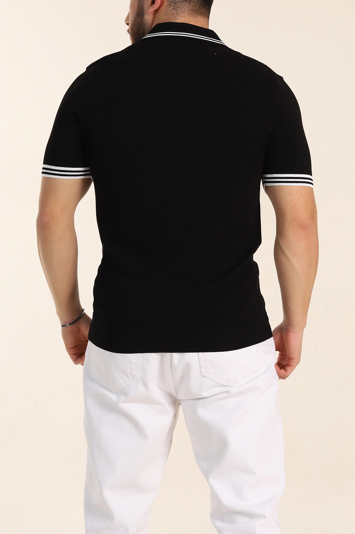 Siyah Slim Fit Likralı Fermuarlı Polo Yaka Kısa Kollu Triko Tişört 338552