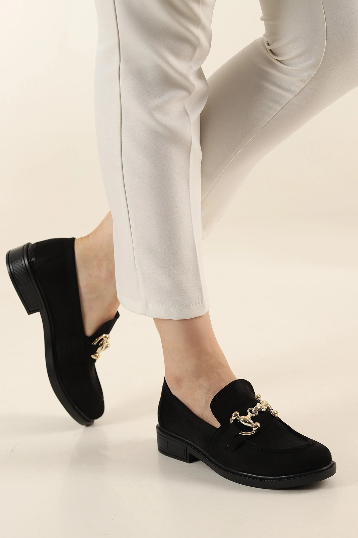 Siyah Süet Gold Tokalı Loafer Ayakkabı 264555