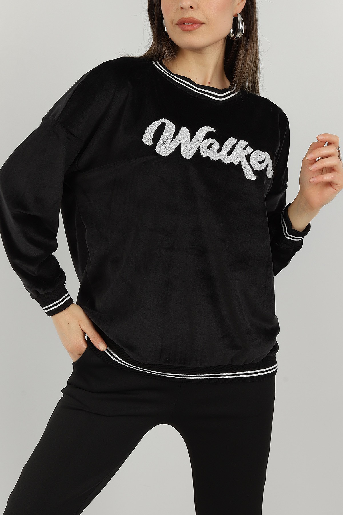 Siyah Süzene Nakışlı Kadife Sweat 144947