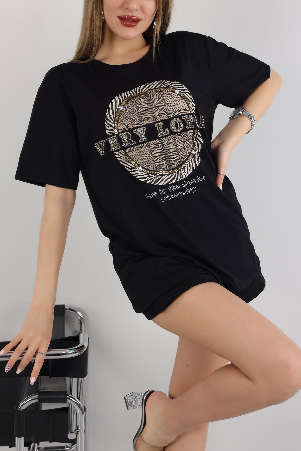 Siyah Taşlı Oversize Bayan Tişört 163053