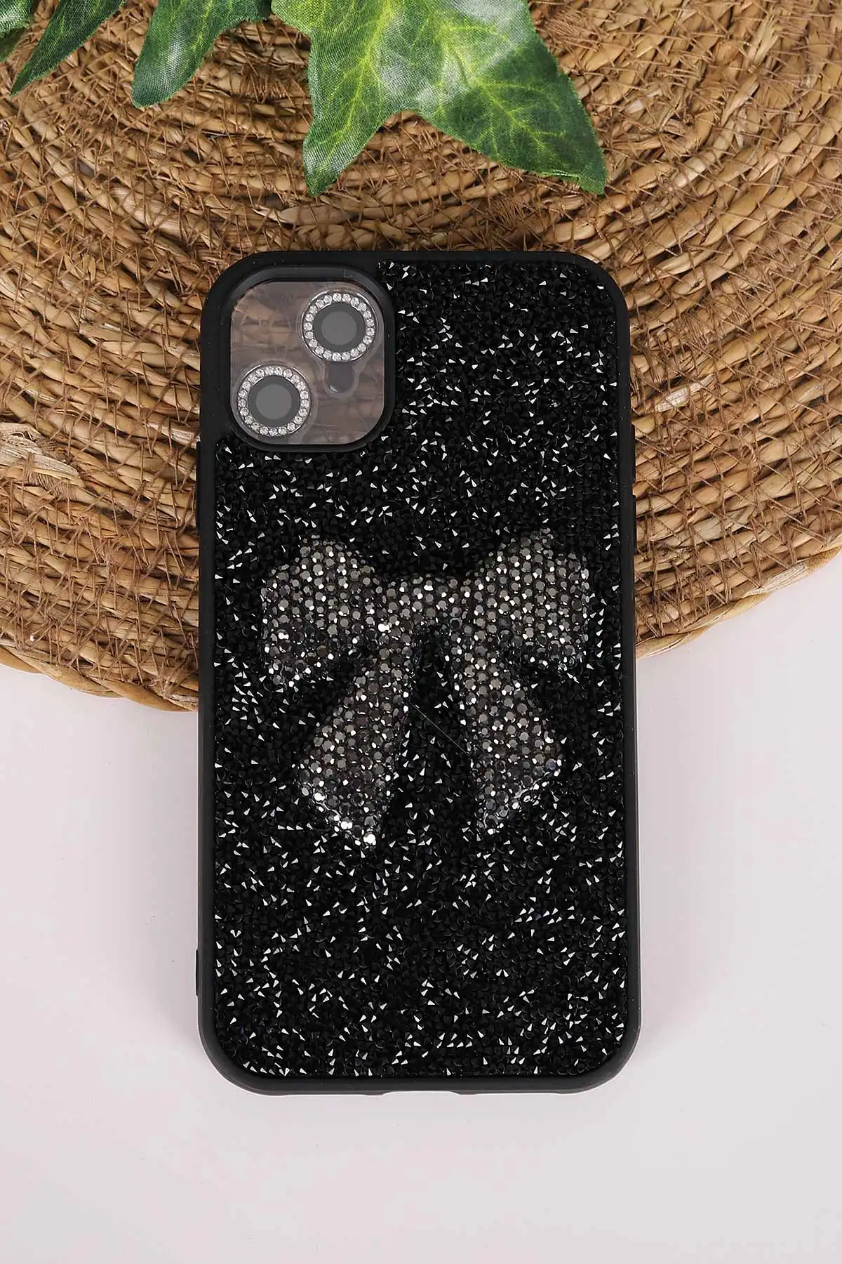 Siyah TeknoCase İPhone 11 Uyumlu Nelly Diamond Serisi Taşlı Lens Hediyeli Sert Silikon Telefon Kılıfı 480918