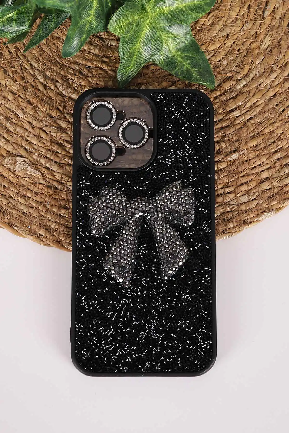 Siyah TeknoCase İPhone 15 Pro Max Uyumlu Nelly Diamond Serisi Taşlı Lens Hediyeli Sert Silikon Telefon Kılıfı 480942