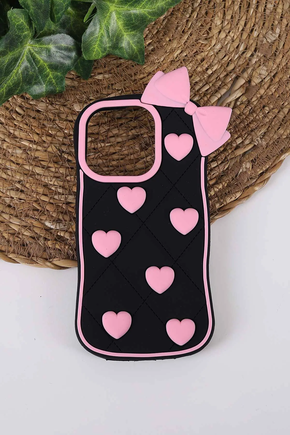 Siyah TeknoCase İPhone 15 Pro Max Uyumlu Terra Case Serisi Premium Kabartmalı Soft Silikon Telefon Kılıfı 430304