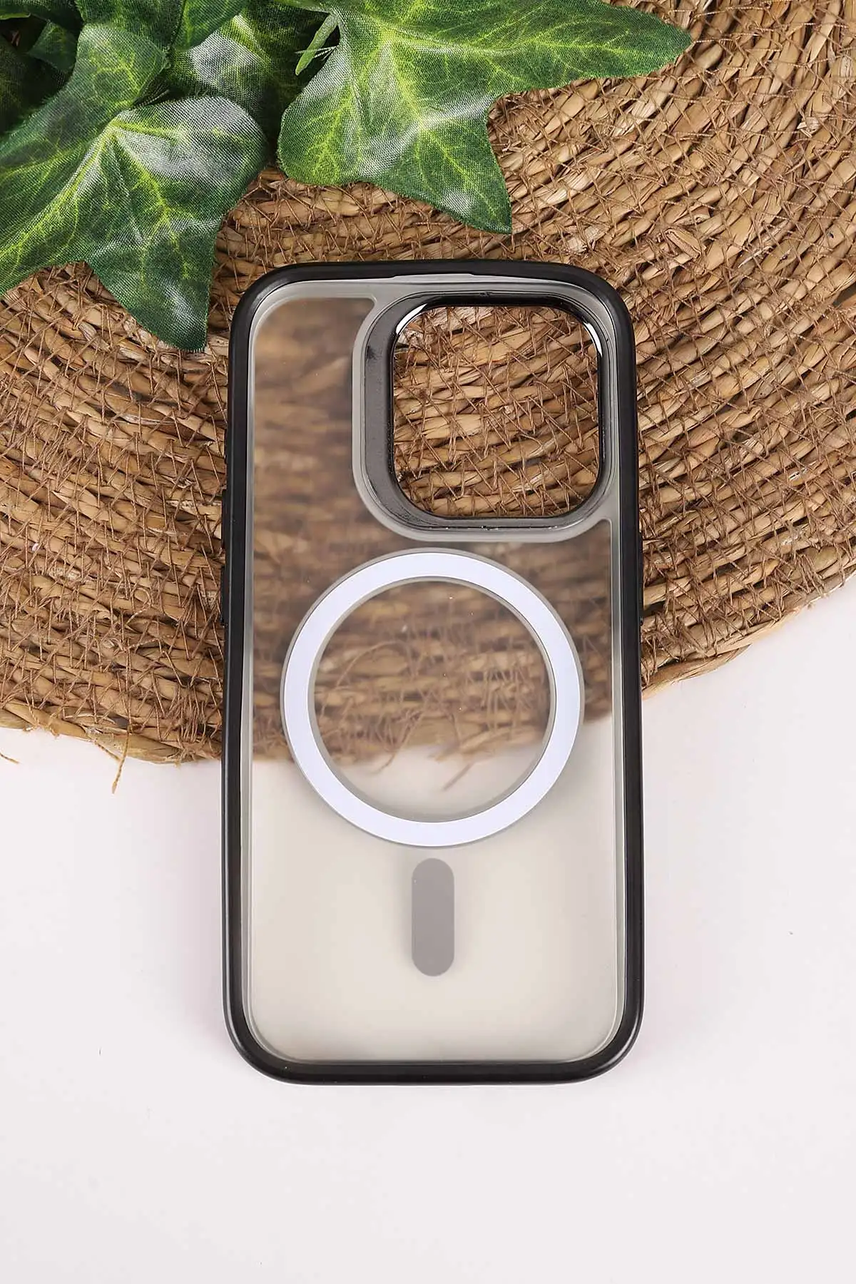 Siyah TeknoCase İphone 15 Pro Uyumlu Believe Serisi Lens Hediyeli Silikon Telefon Kılıfı 472513