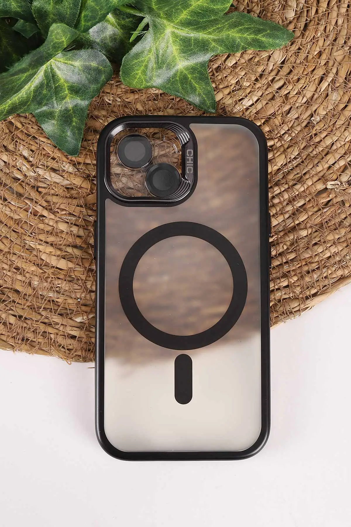 Siyah TeknoCase İphone 15 Uyumlu Believe Serisi Lens Hediyeli Silikon Telefon Kılıfı 472508