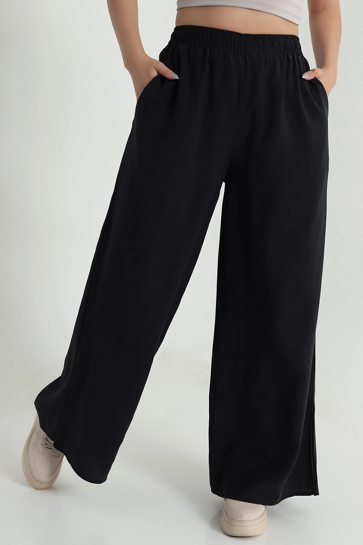 Siyah Tencel Bel Lastikli Kadın Pantolon 481025