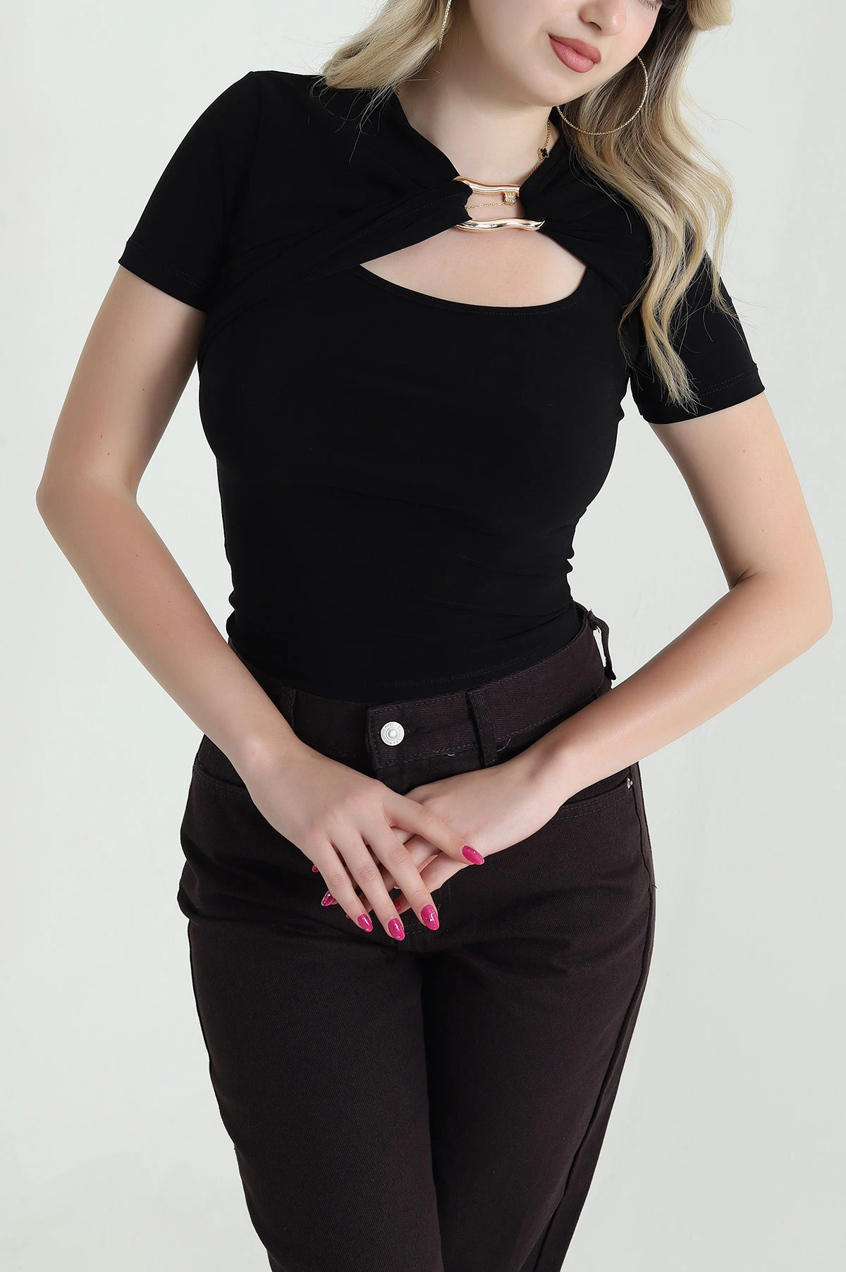 Siyah Tokalı Likralı Buzzy Kadın Bluz 463601