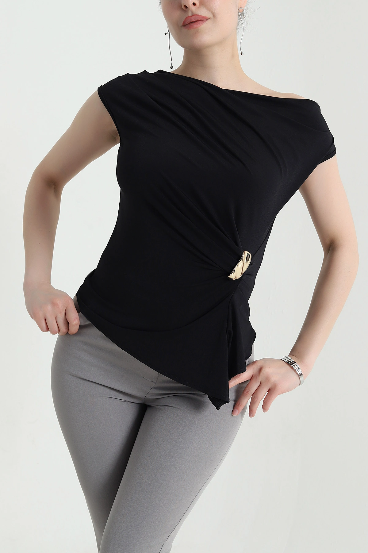 Siyah Tokalı Sandy Kadın Bluz 455785