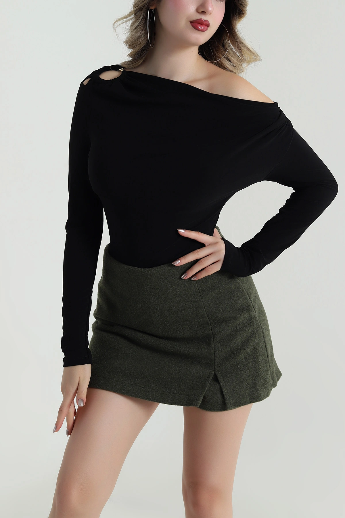 Siyah Tokalı Sandy Kadın Bluz 488870