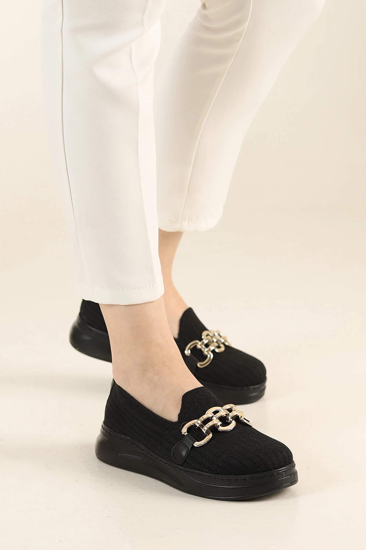Siyah Triko Gold Tokalı Loafer Ayakkabı 264088