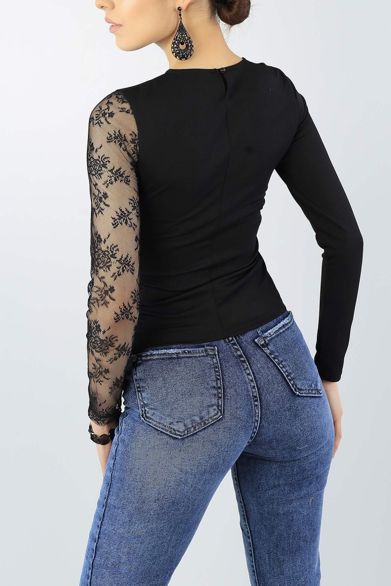 Siyah Tül Tasarımlı Bluz 54142