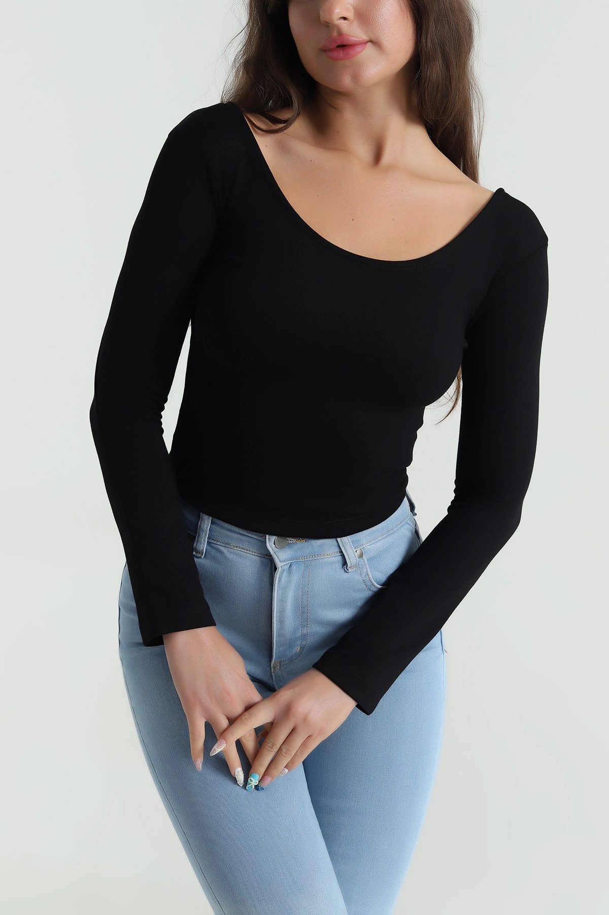 Siyah U Yaka Basic Kadın Bluz 483107