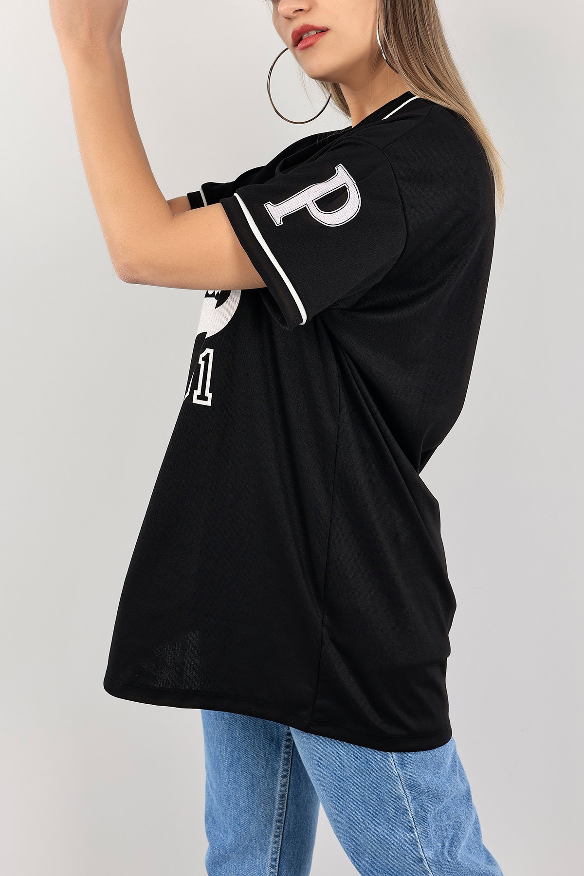 Siyah V Yaka Baskılı Oversize Tişört 110543