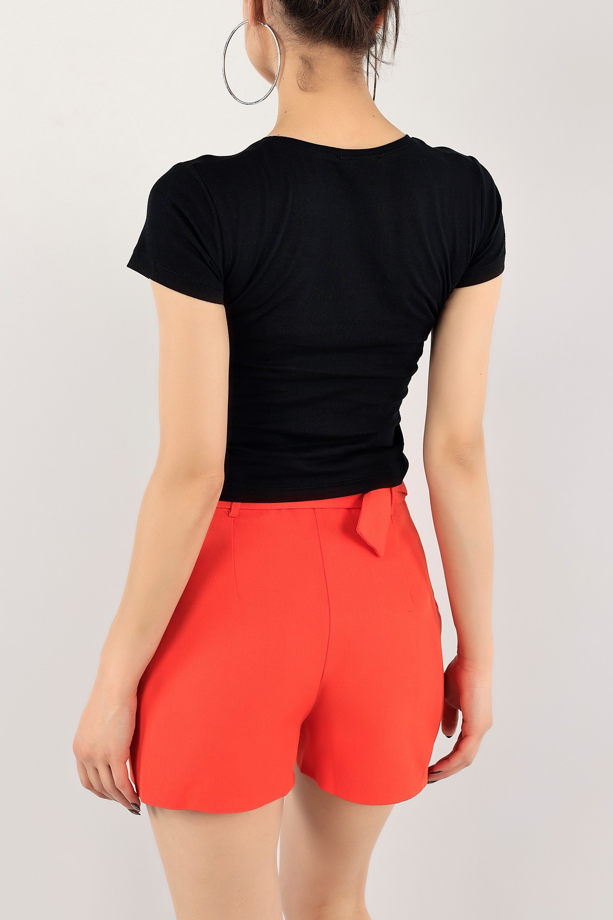 Siyah V Yaka Bayan Crop Tişört 115274