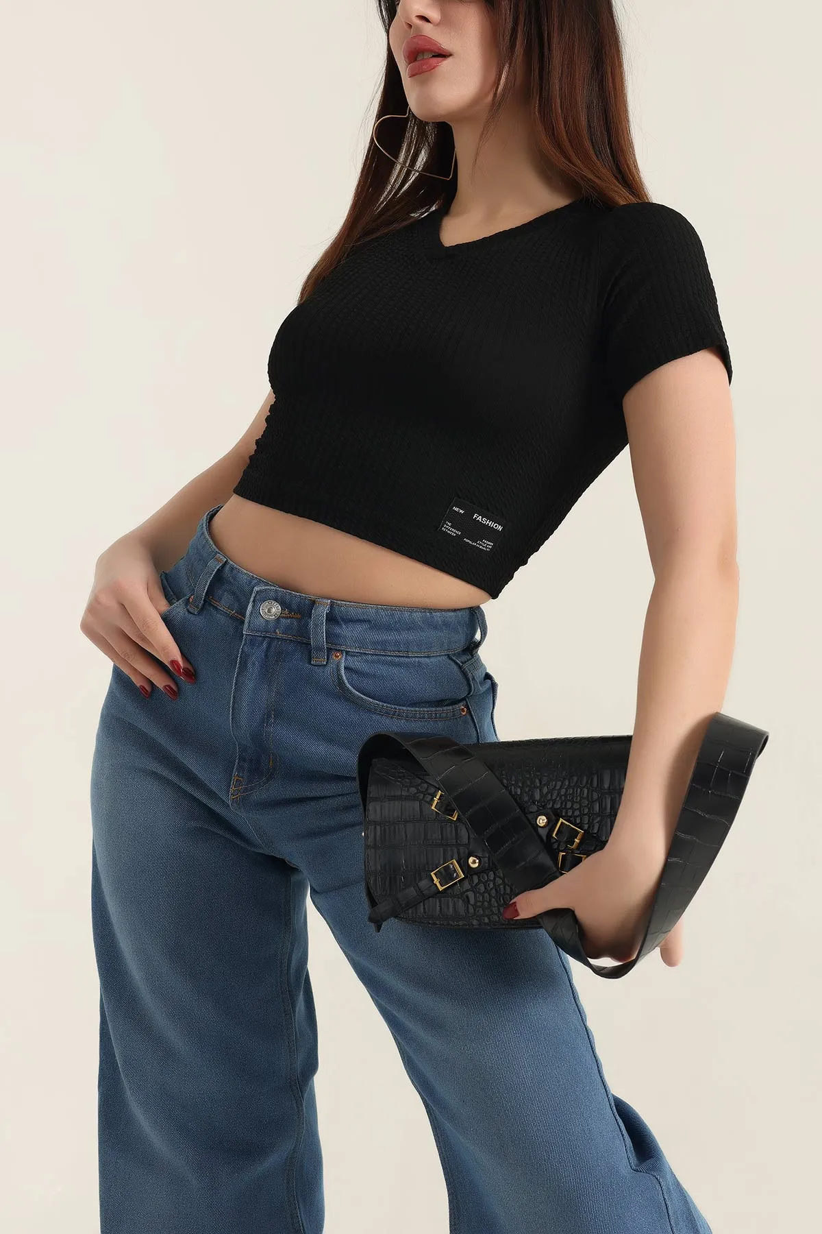 Siyah V Yaka Gofre Crop Bluz 337381