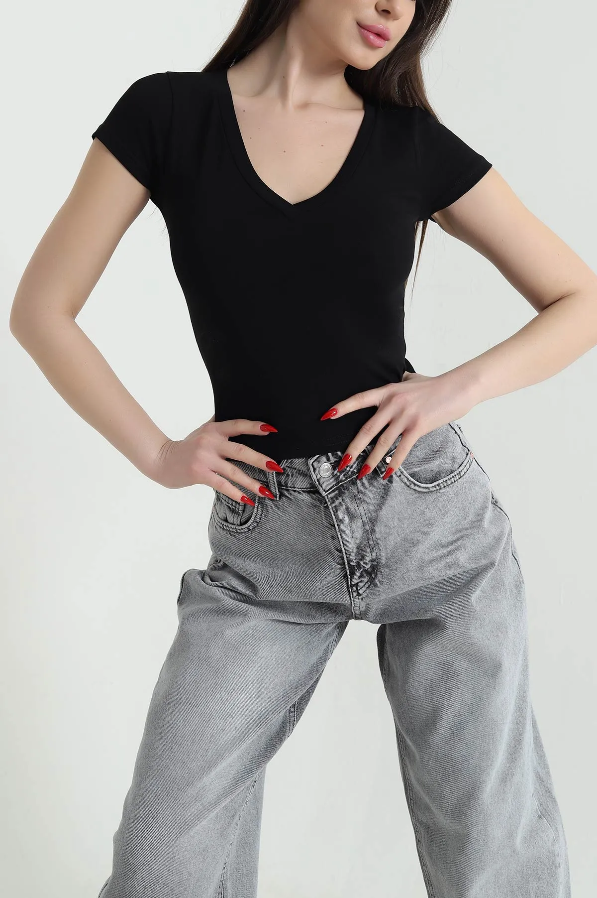 Siyah V Yaka Kısa Kol Kadın Body 439578