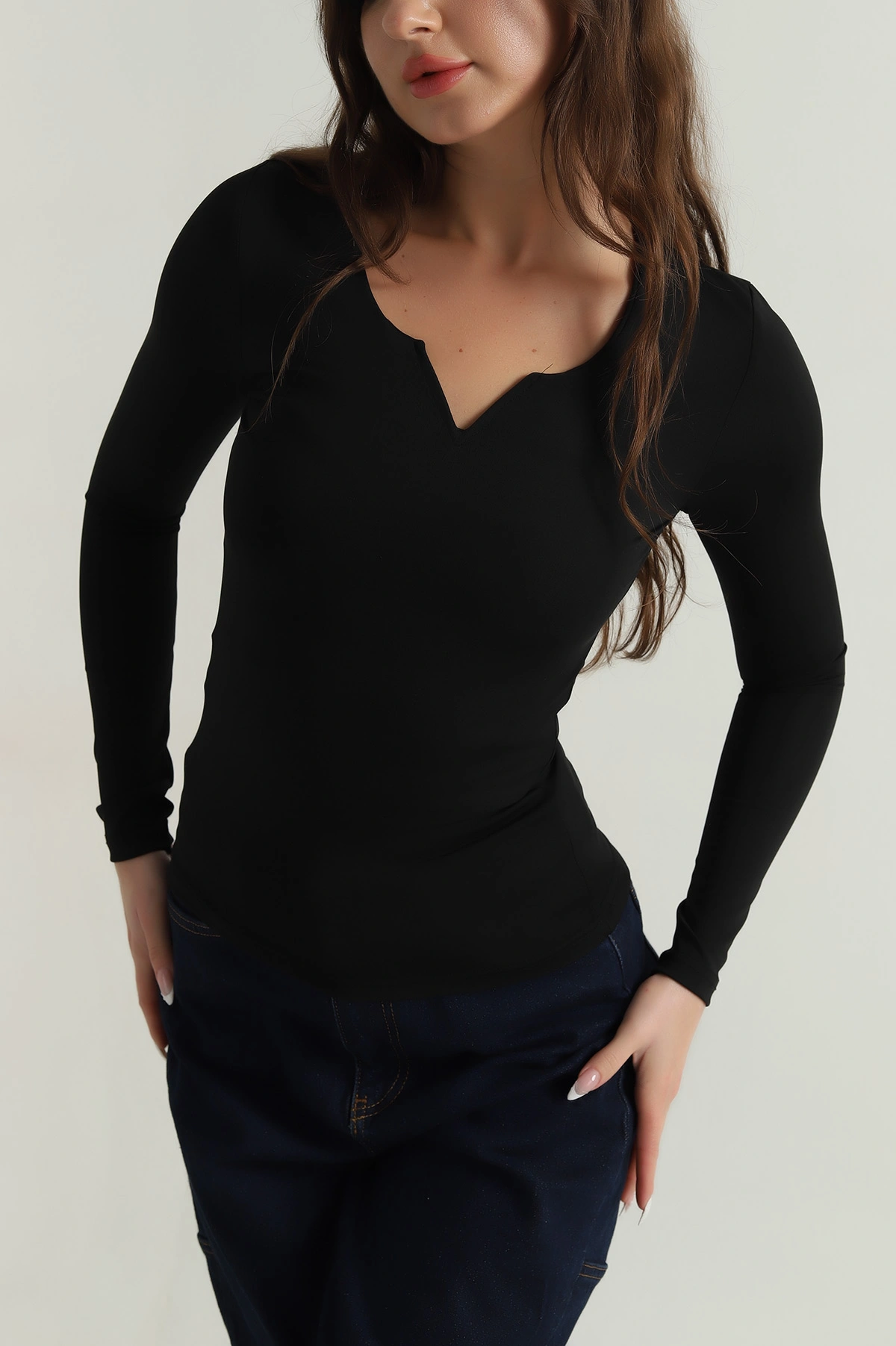 Siyah V Yaka Sandy Kadın Bluz 404886