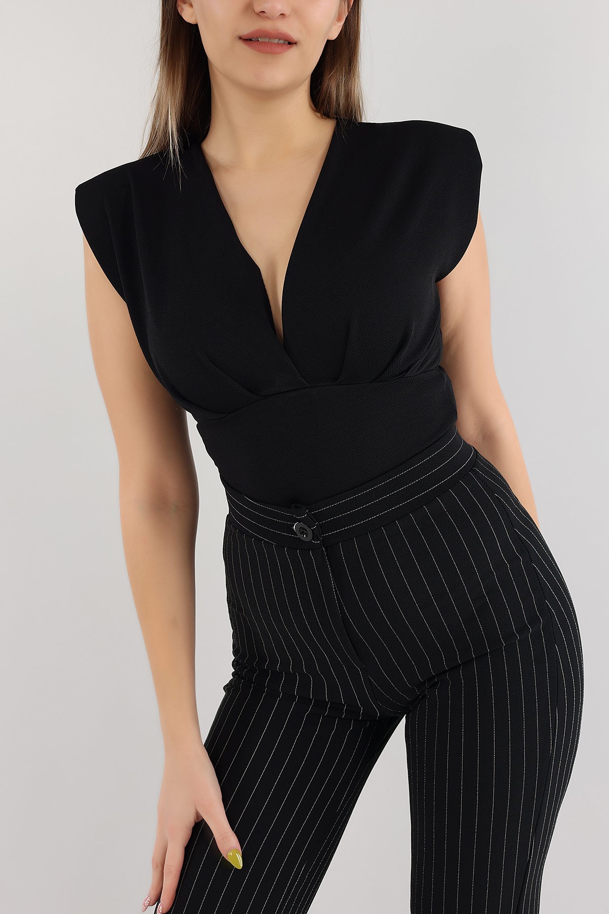 Siyah Vatkalı Crop Bluz 167807