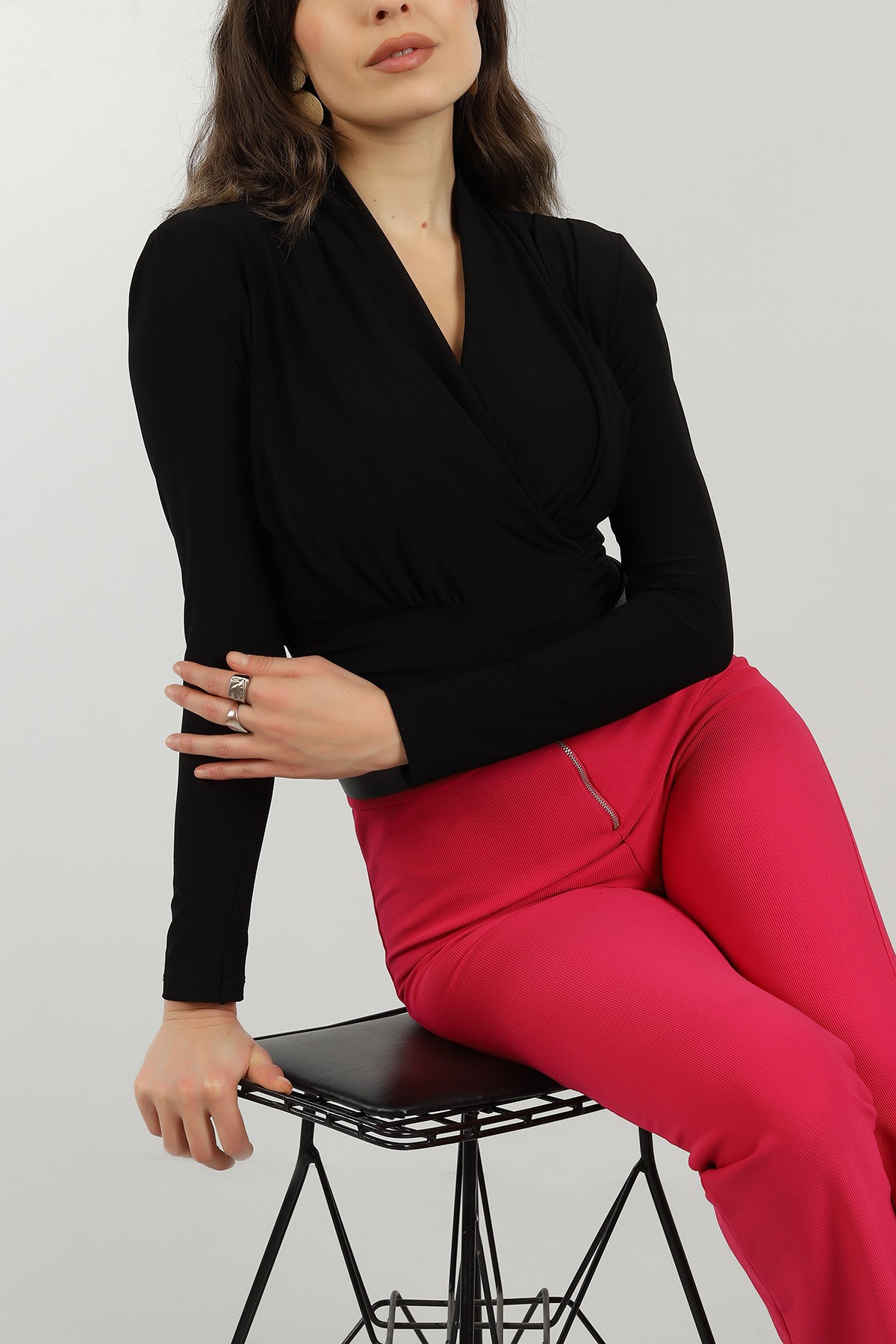Siyah Vatkalı Sandy Kumaş Bluz 144164