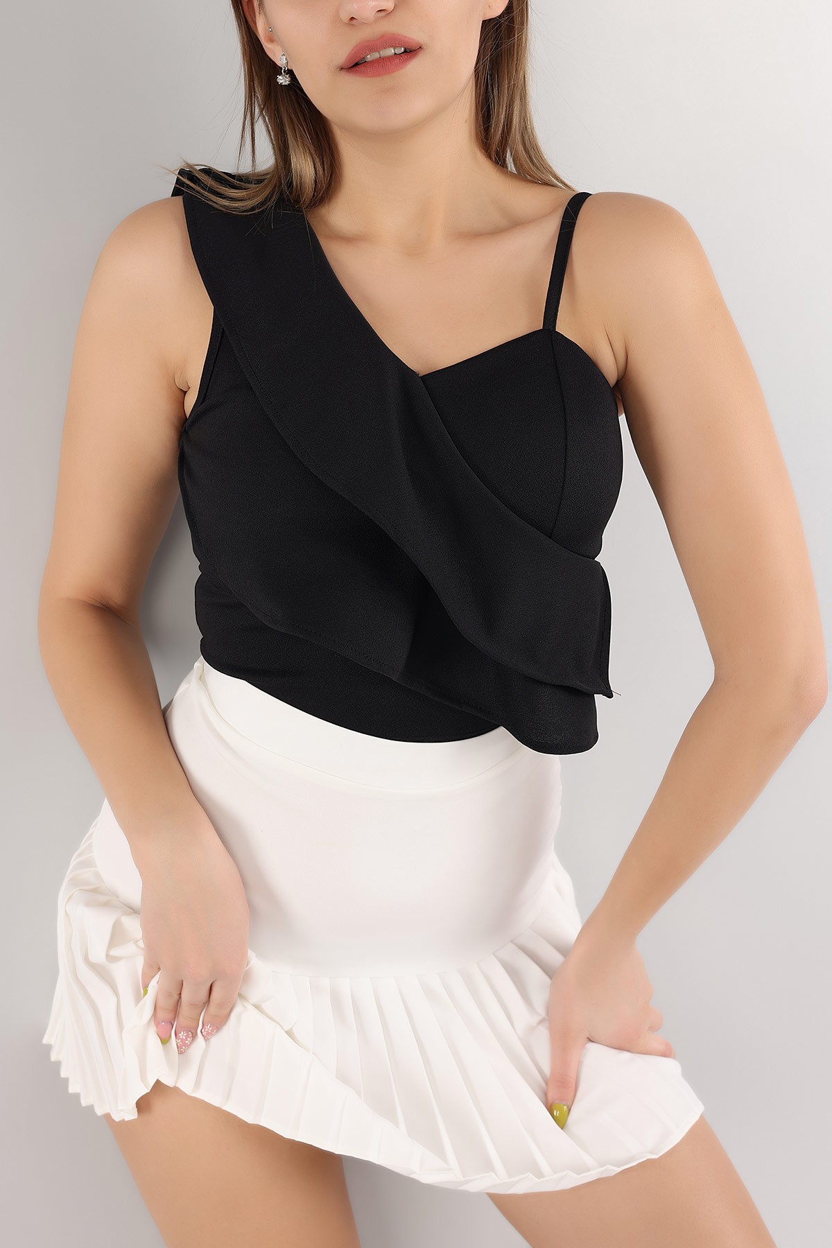 Siyah Volanlı Bluz 169272