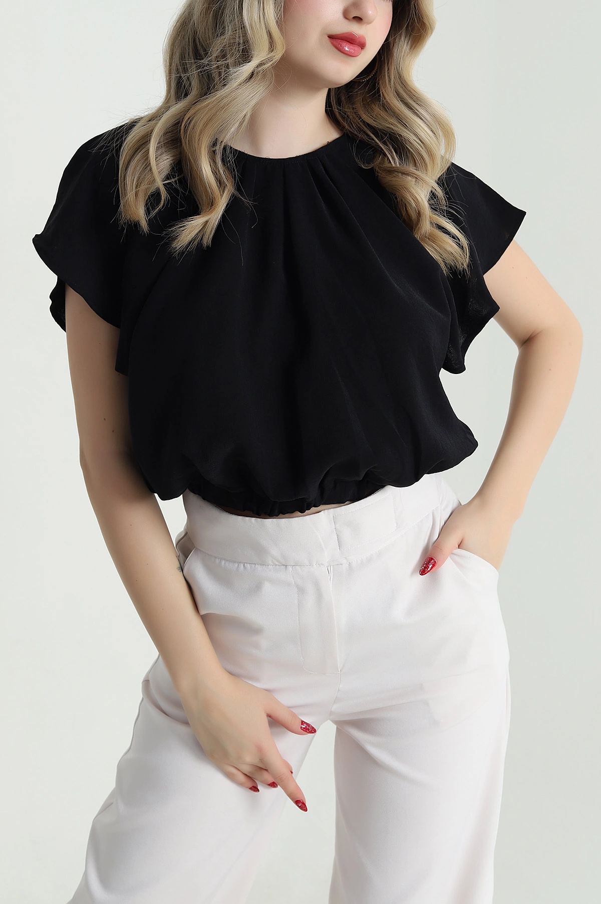 Siyah Yaka Pileli Beli Lastikli Kadın Bluz 473703