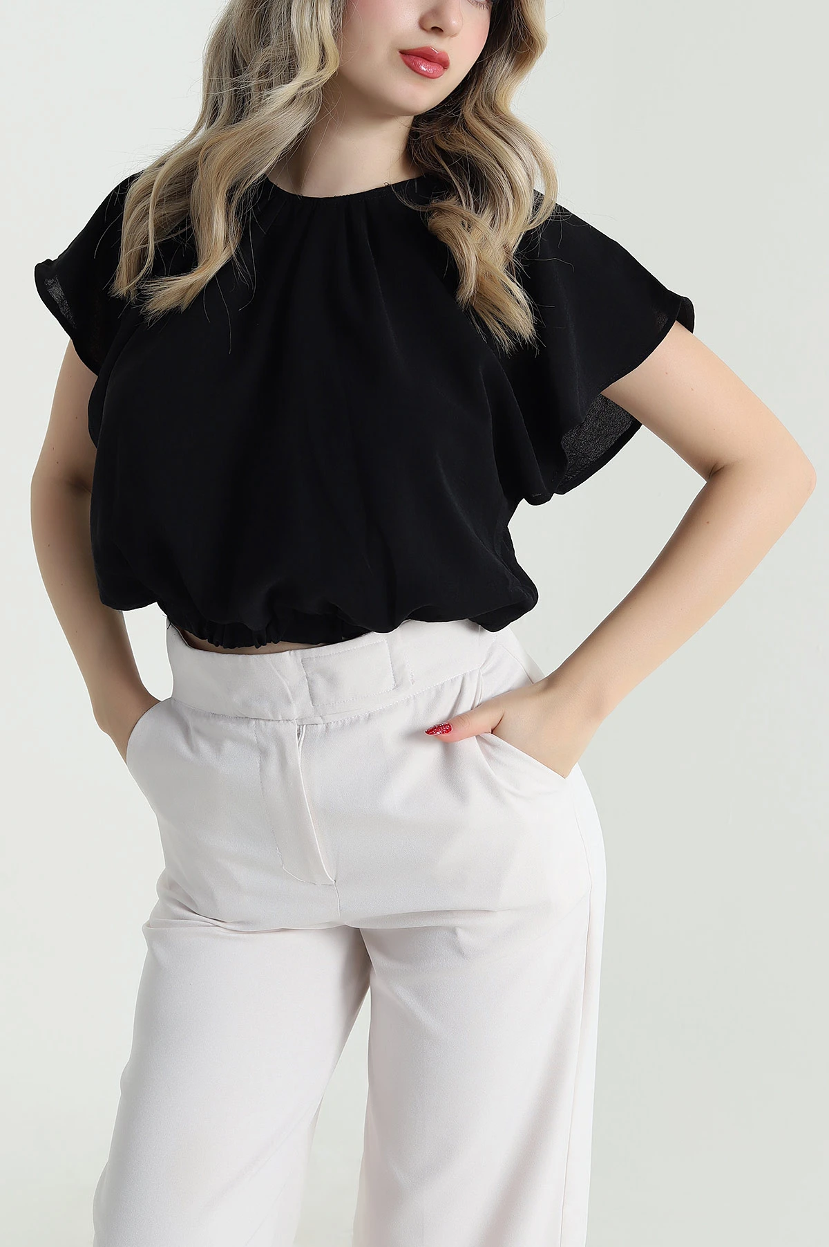 Siyah Yaka Pileli Beli Lastikli Kadın Bluz 473703