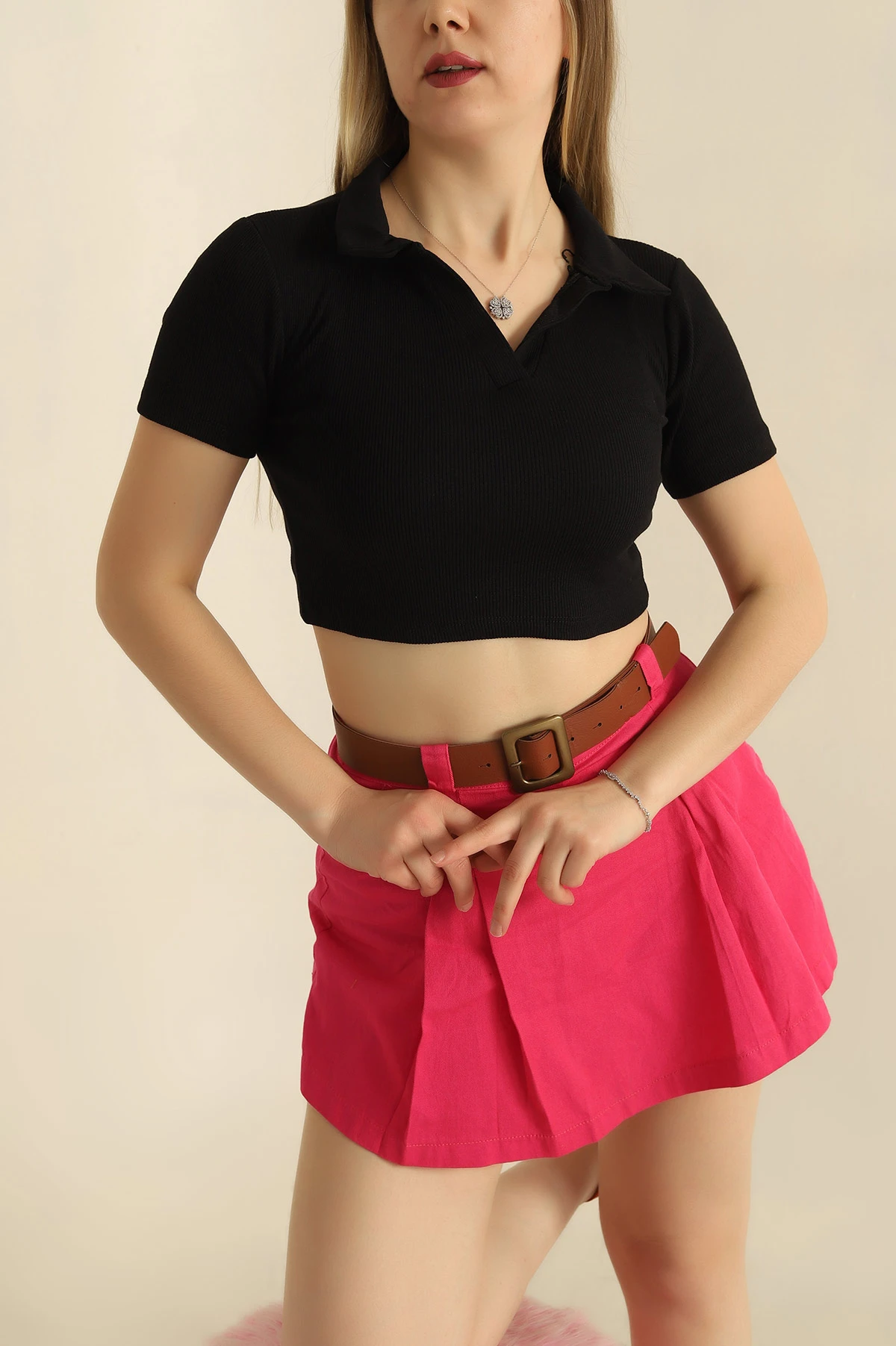 Siyah Yakalı Fitilli Bluz 251421
