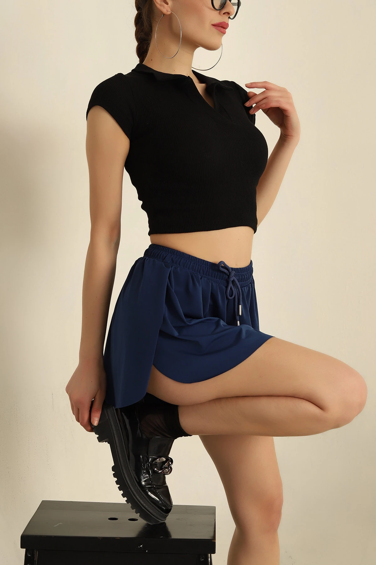 Siyah Yakalı Fitilli Crop 257678