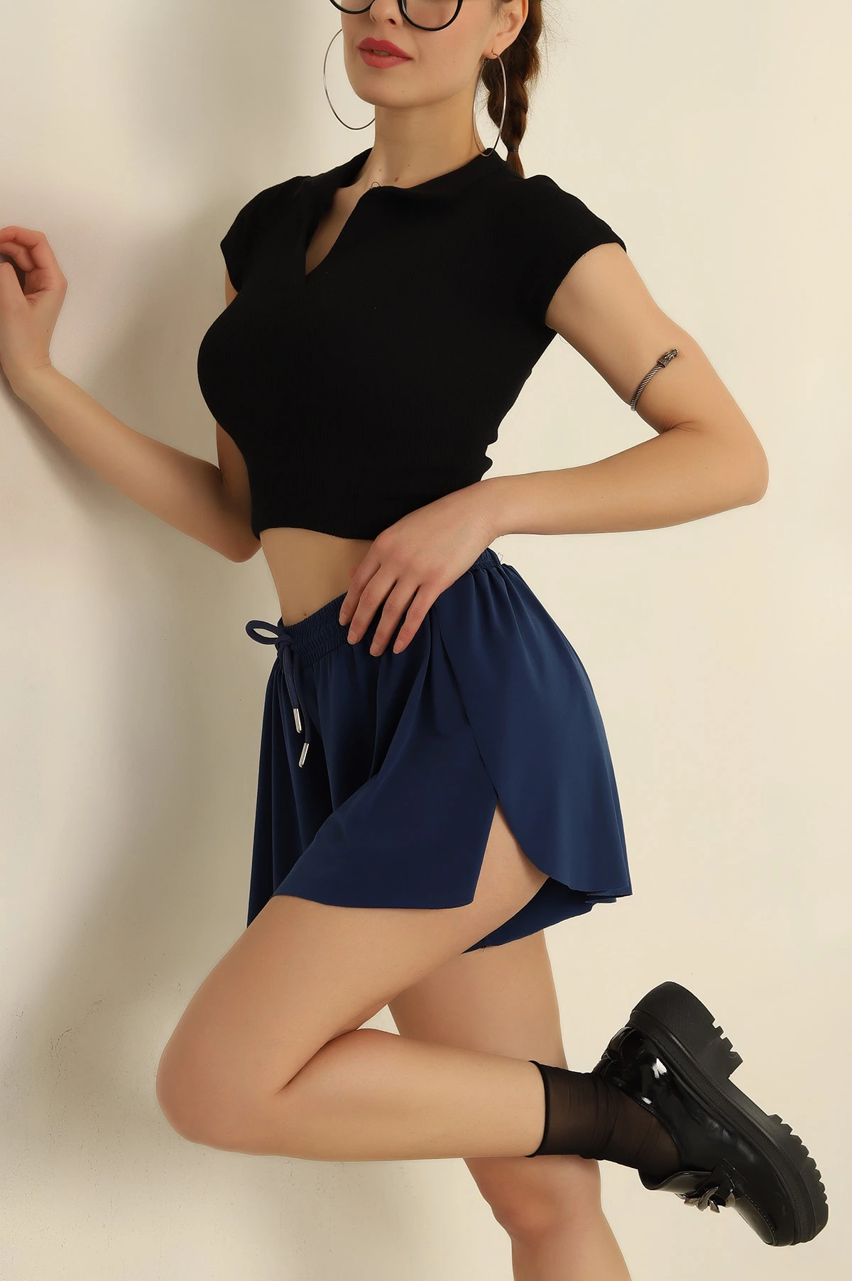 Siyah Yakalı Fitilli Crop 257678