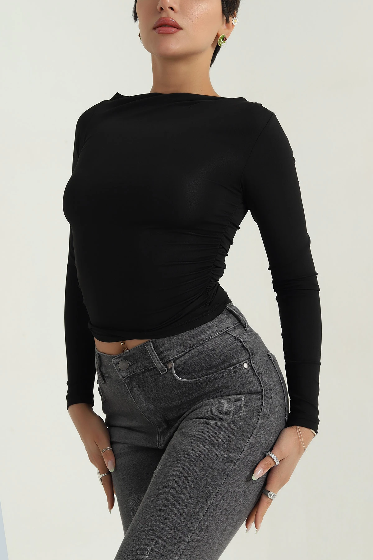 Siyah Yanı Büzgülü Sandy Kadın Bluz 387586