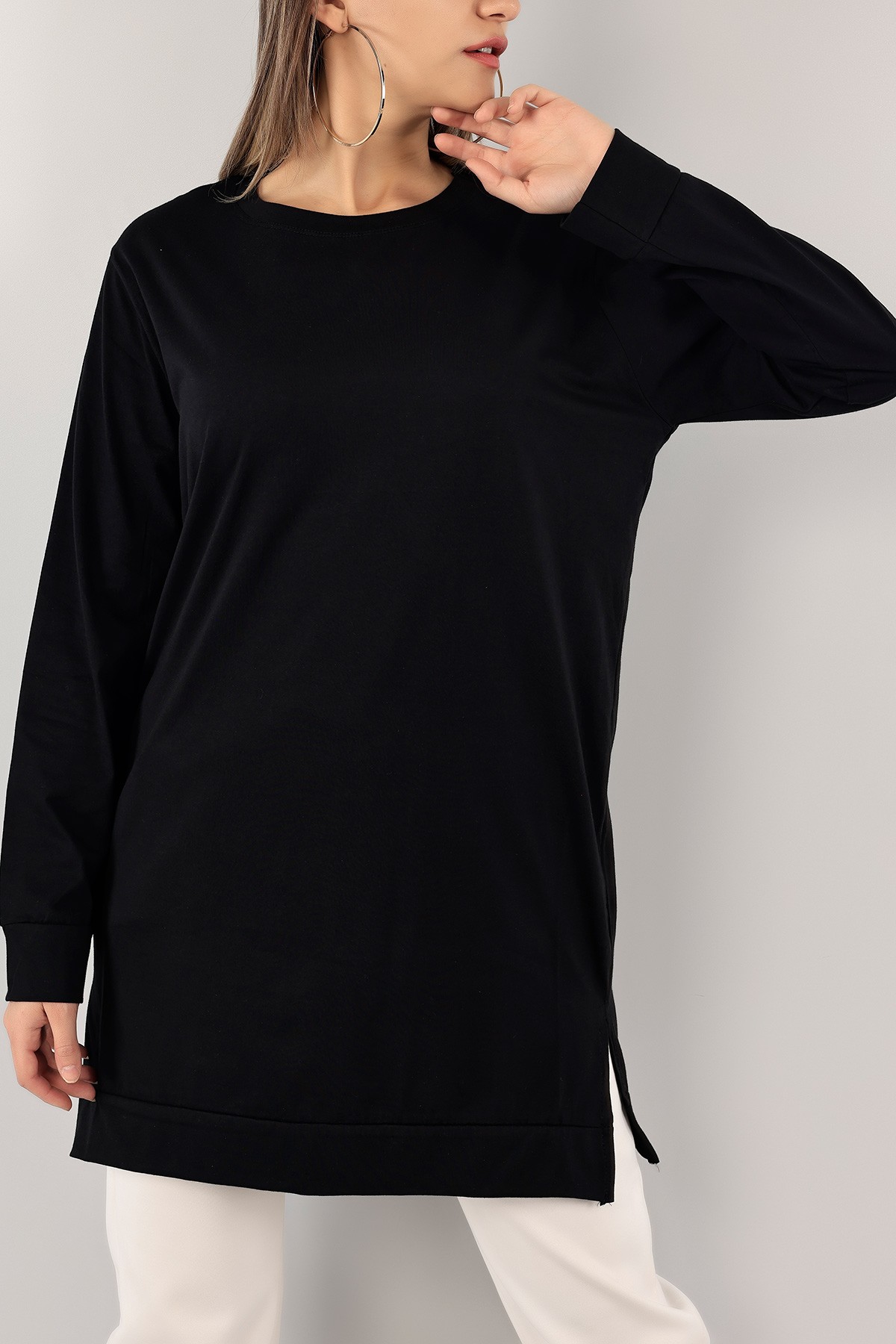 Siyah Yanı Yırtmaçlı Süprem Tunik 122365