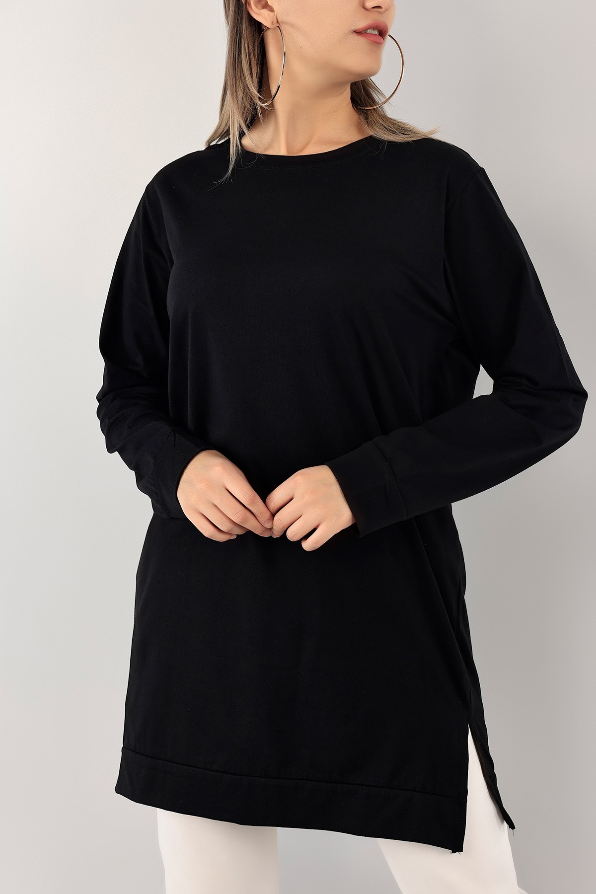 Siyah Yanı Yırtmaçlı Süprem Tunik 122365