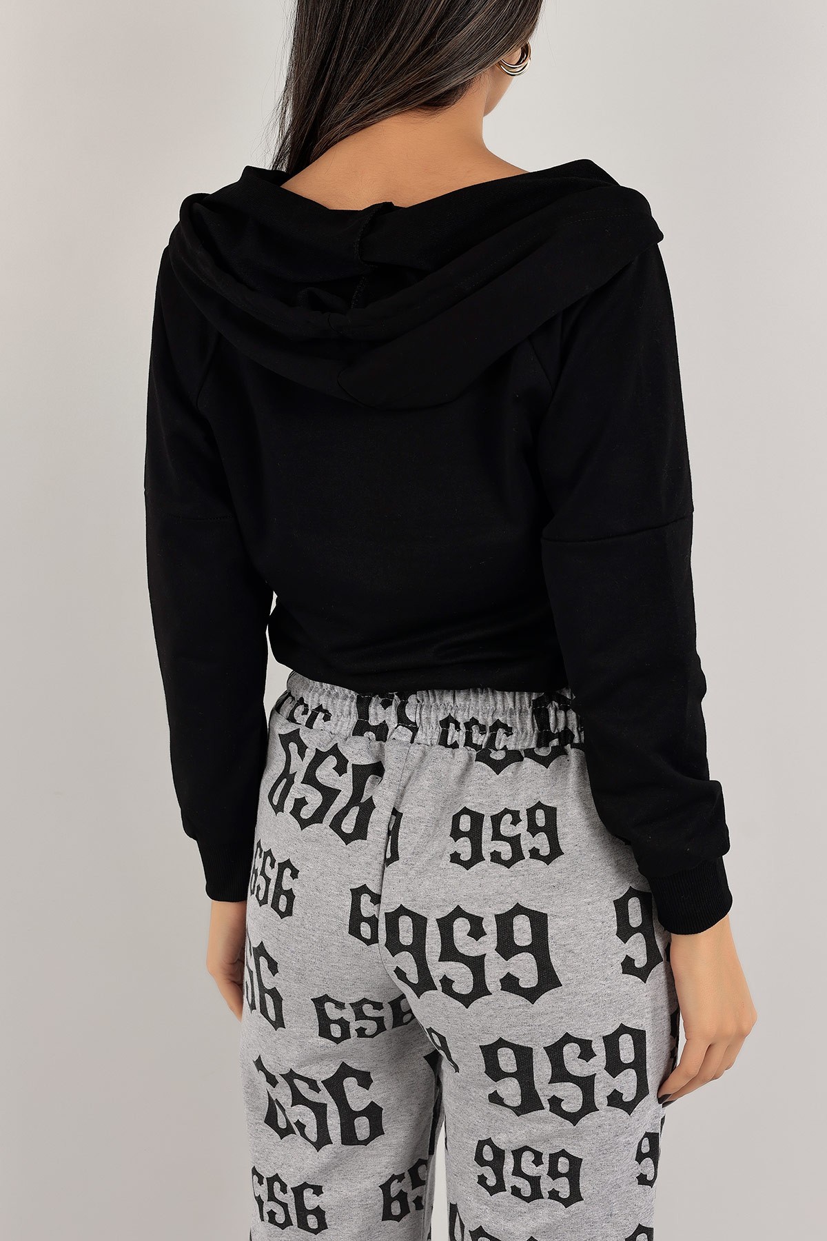 Siyah Yarım Fermuarlı Beli Lastikli Sweat 140681