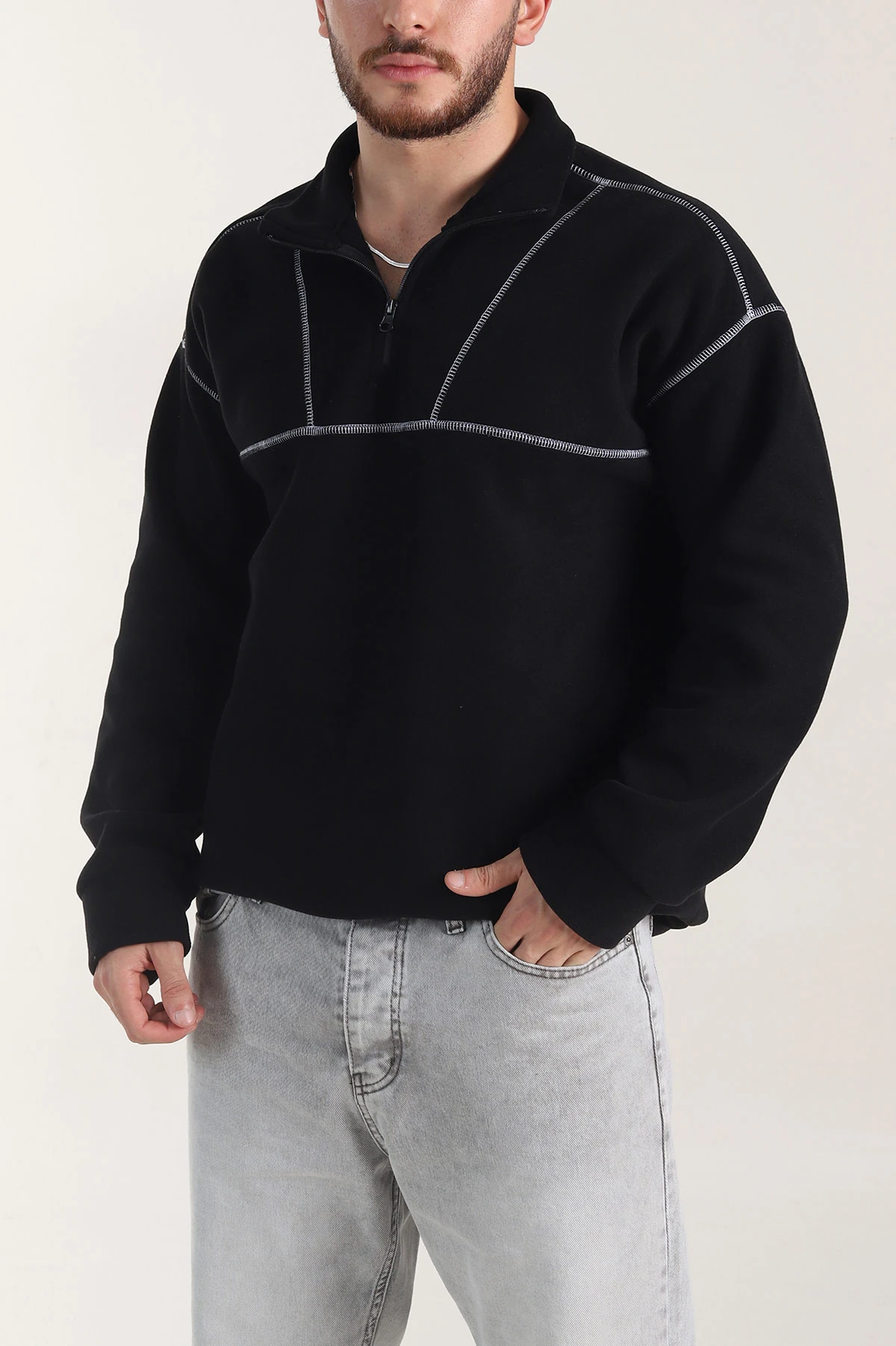 Siyah Yarım Fermuarlı Dik Yaka Dikiş Detaylı Polar Kumaş Erkek Sweatshirt 404320