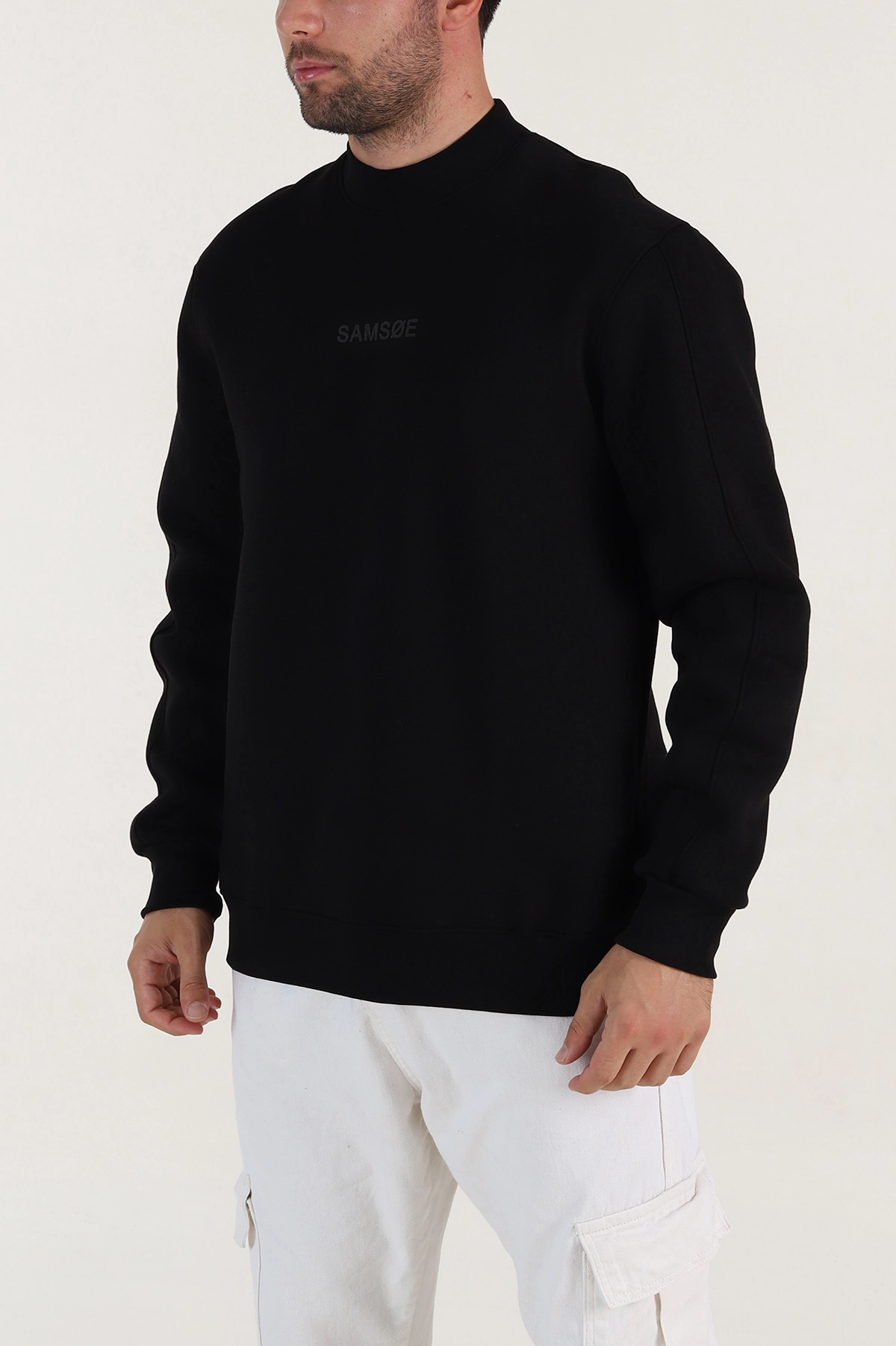 Siyah Yazı Detaylı Bisiklet Yaka Erkek Sweatshirt 397036