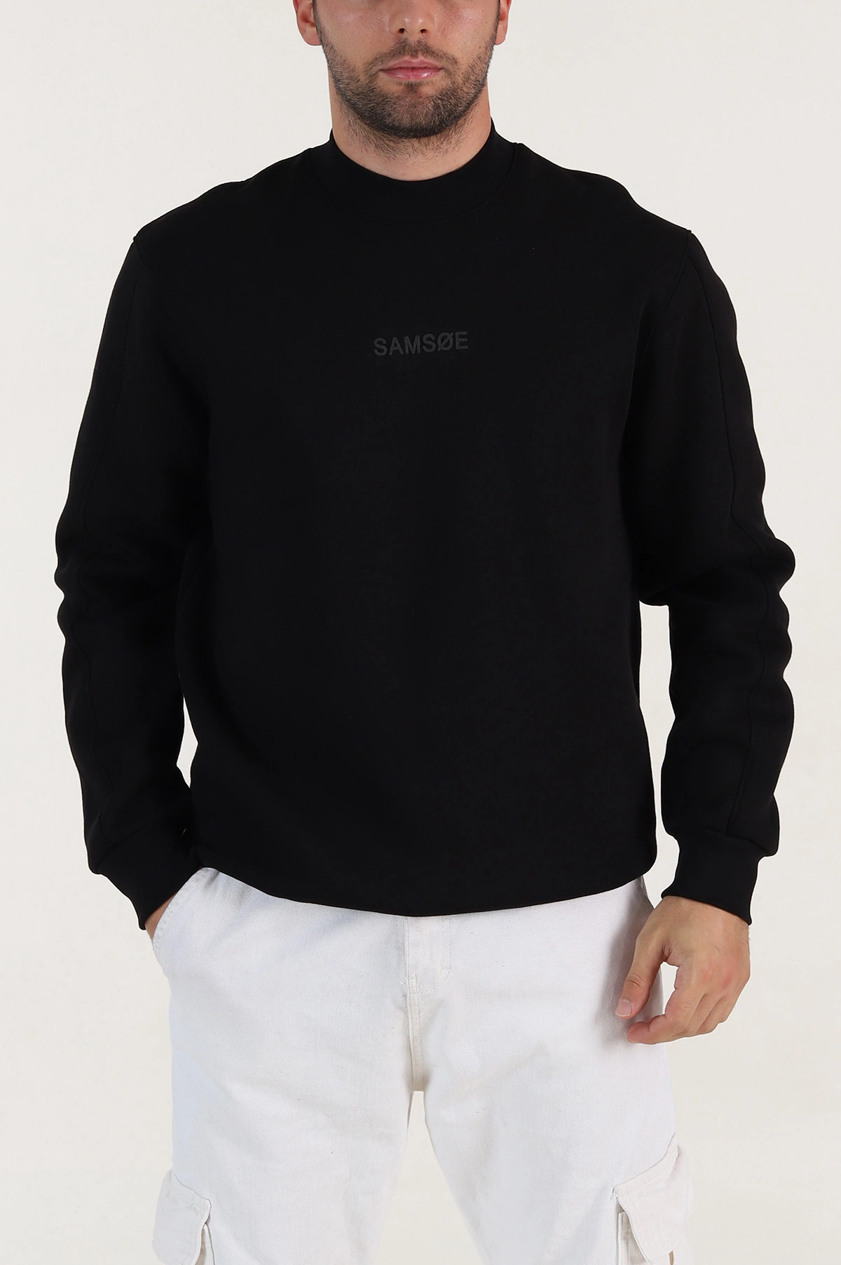 Siyah Yazı Detaylı Bisiklet Yaka Erkek Sweatshirt 397036