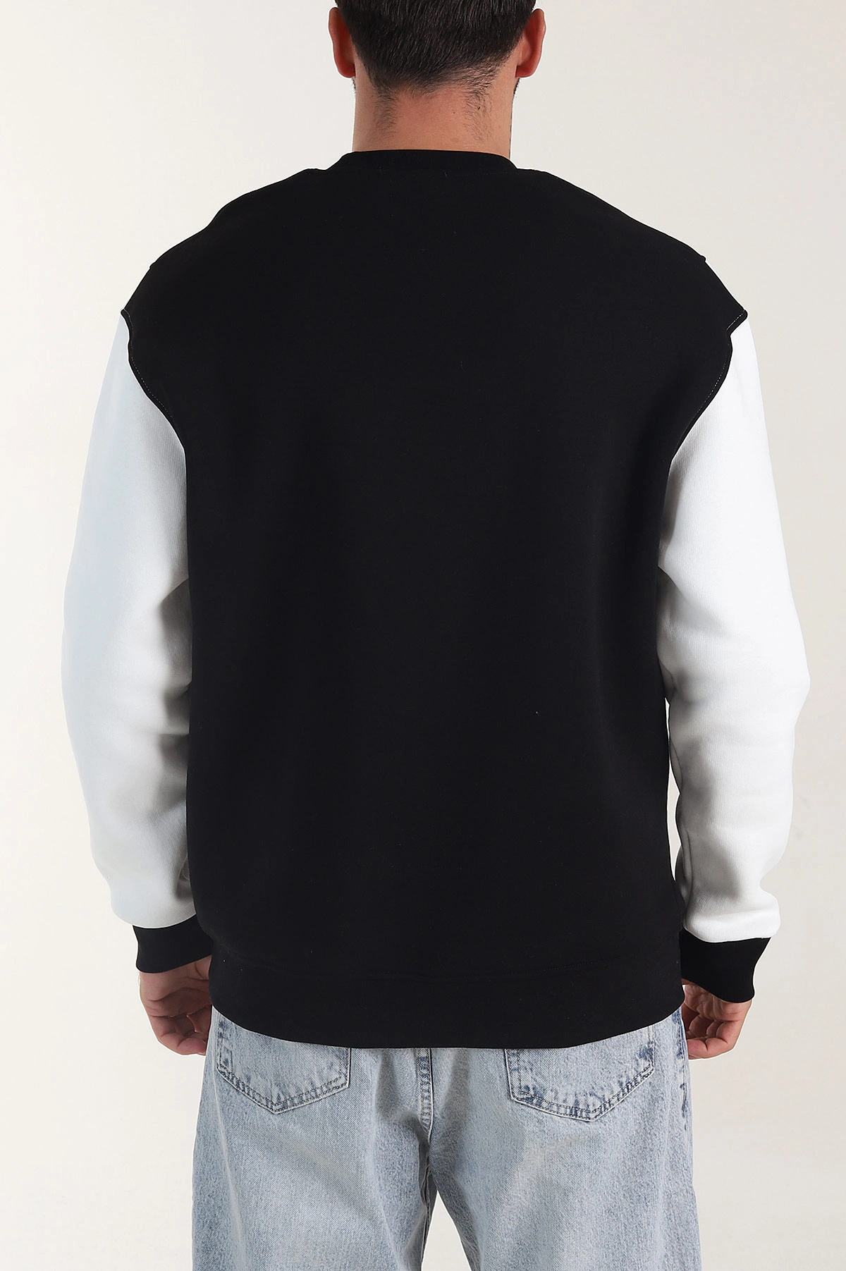 Siyah Yazı Detaylı Bisiklet Yaka Erkek Sweatshirt 404762
