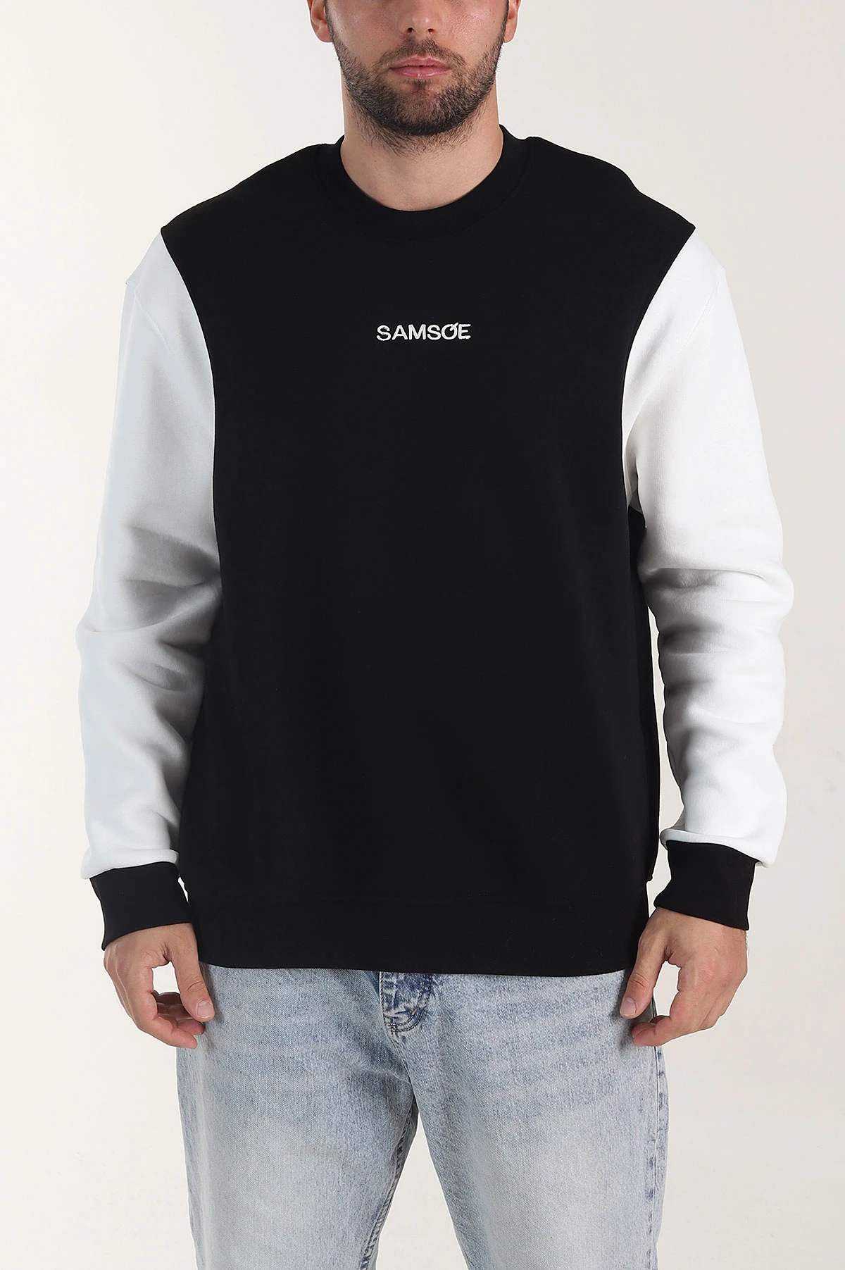 Siyah Yazı Detaylı Bisiklet Yaka Erkek Sweatshirt 404762