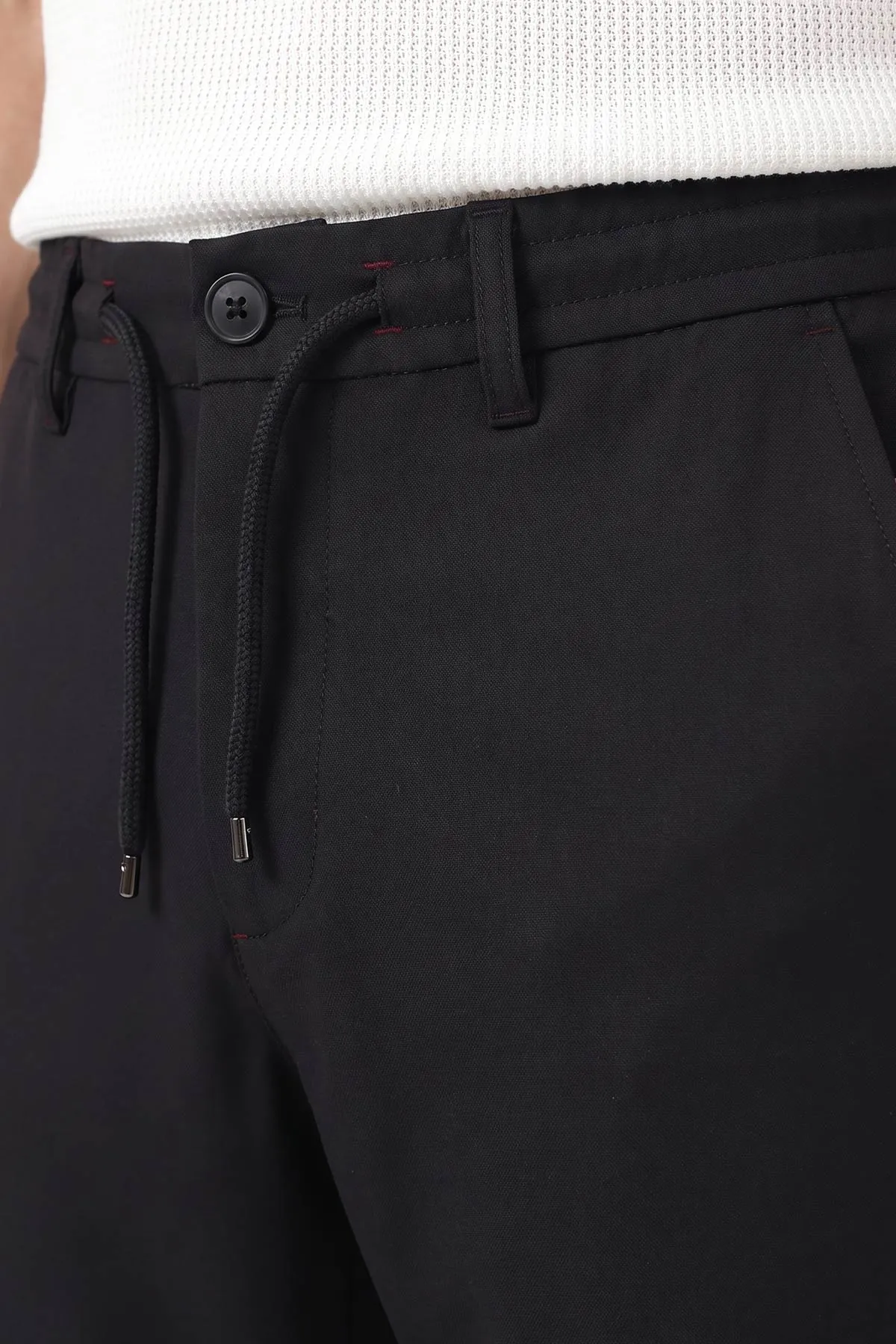 Siyah Regular Fit Belden Bağlamalı Erkek Pantolon 493154
